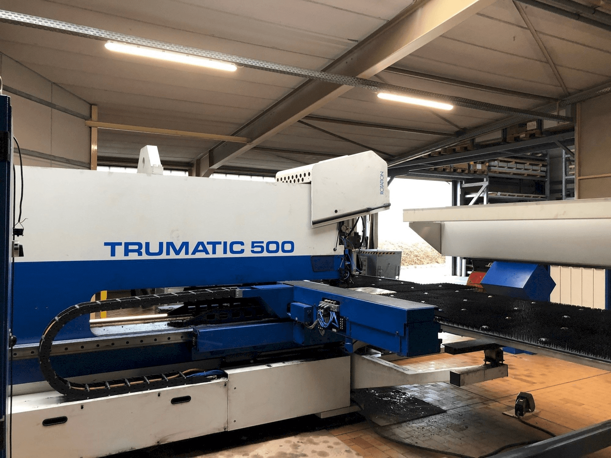Mašīnas Trumpf Trumatic 500 pretskats