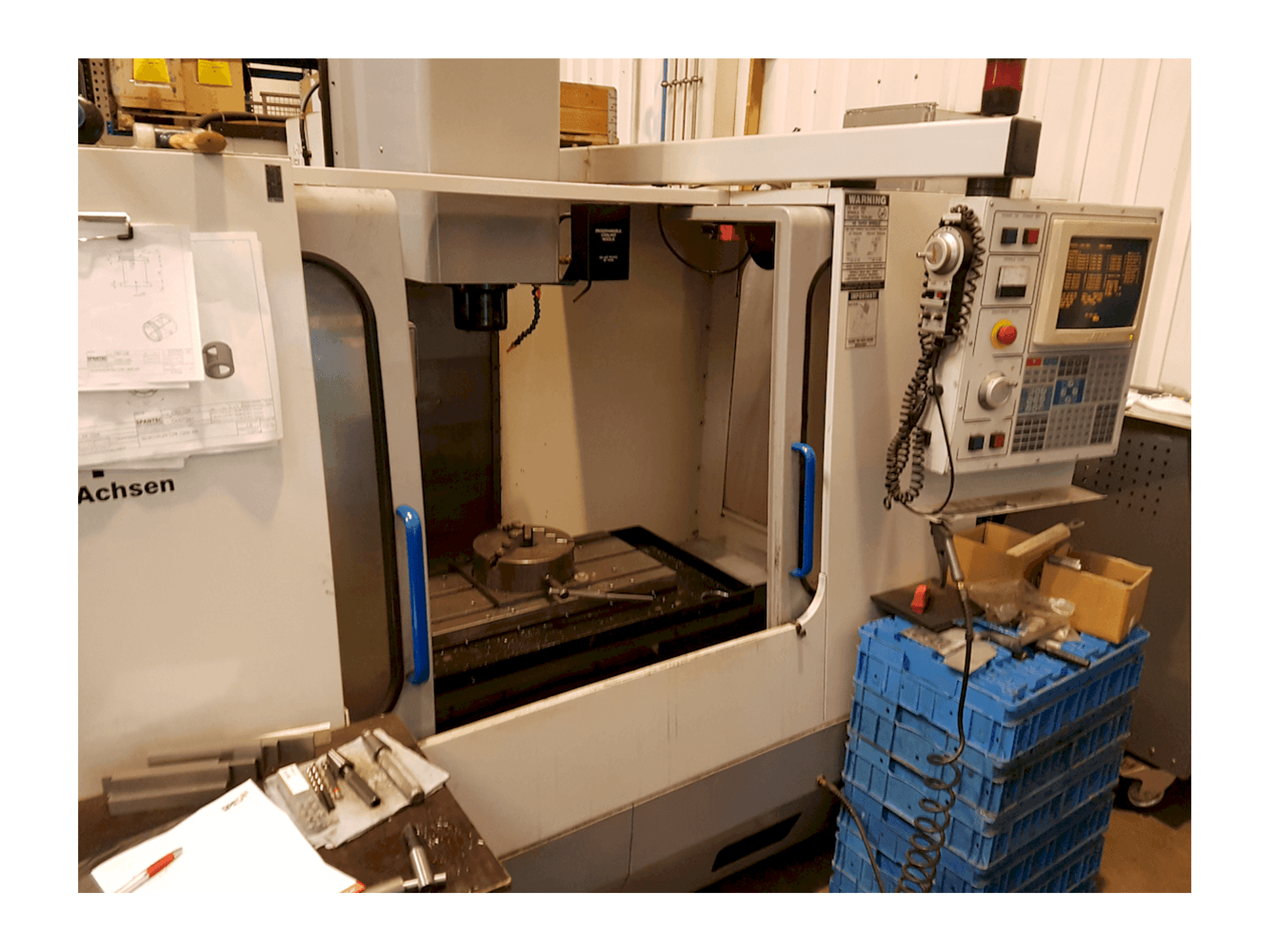 Mašīnas HAAS VF1 pretskats