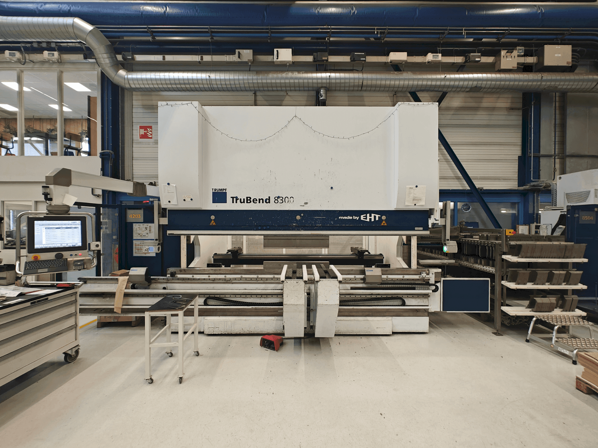 Mašīnas EHT TruBend 8300-40 pretskats