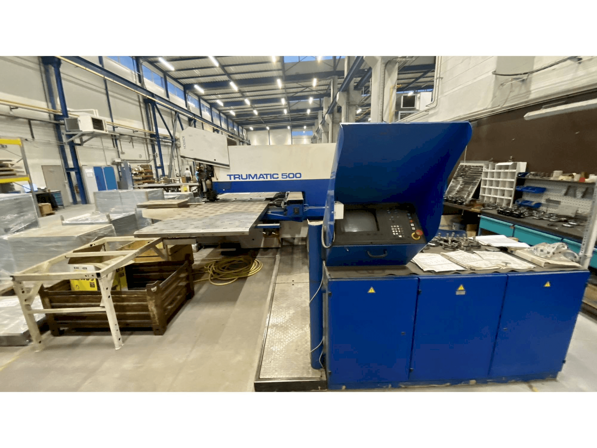Mašīnas Trumpf Trumatic 500R pretskats