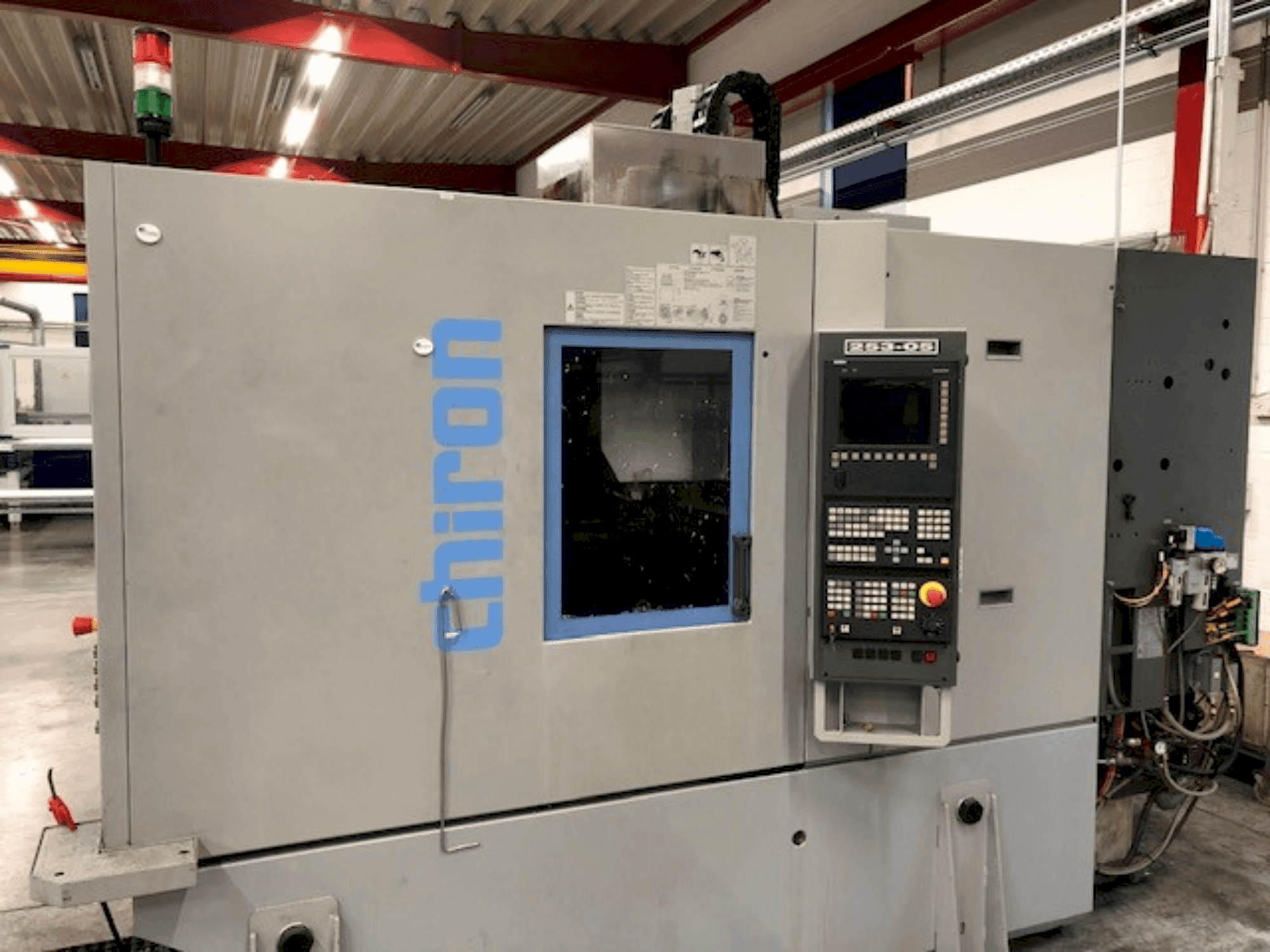 Mašīnas CHIRON FZ 12 KW HIGH-SPEED pretskats