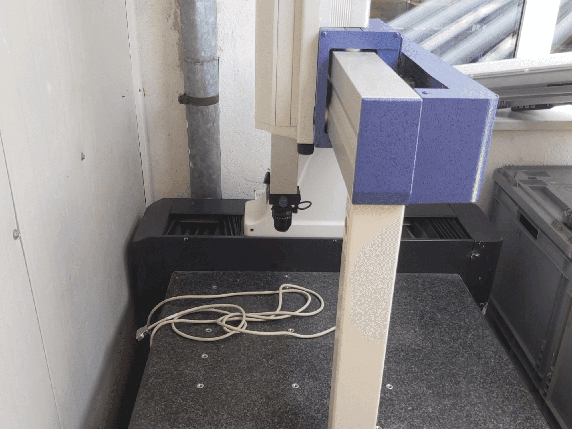 Mašīnas Mitutoyo Crysta-Plus M443 pretskats