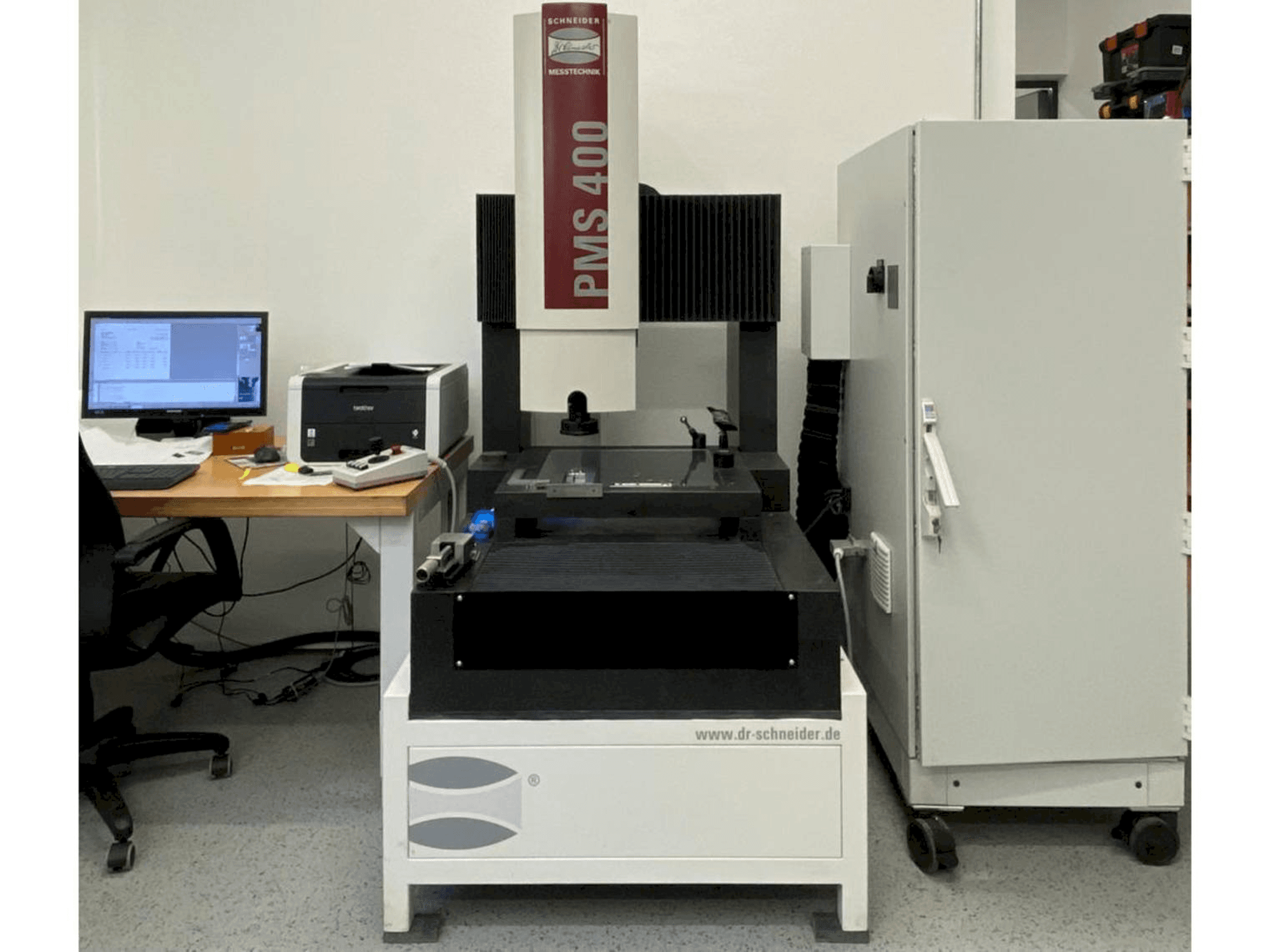 Mašīnas HEINRICH SCHNEIDER PMS 400 pretskats