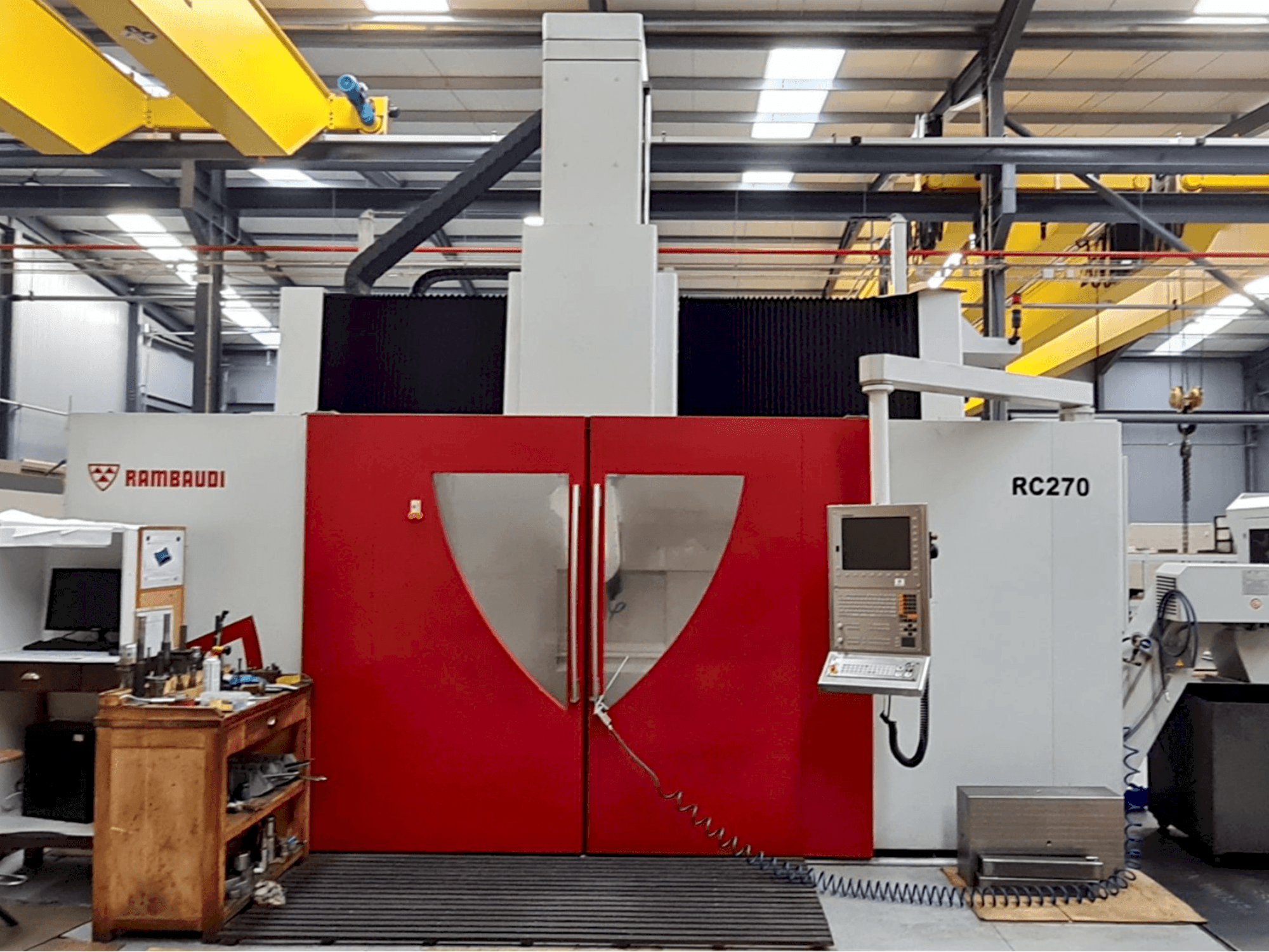 Mašīnas Rambaudi RC 270 pretskats