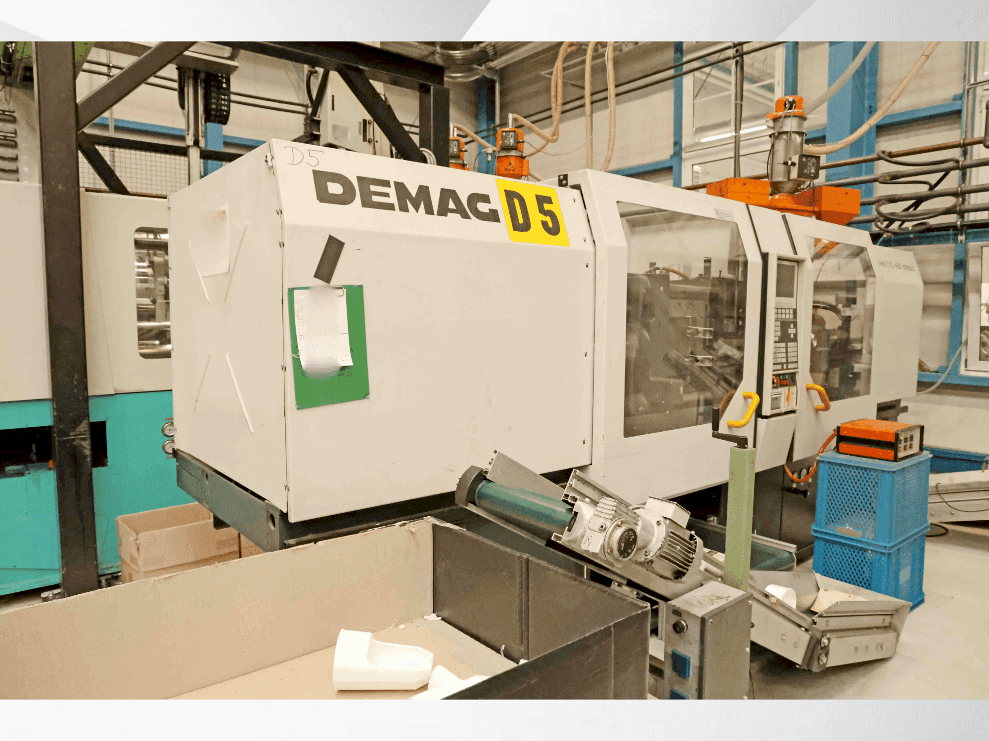 Mašīnas DEMAG Ergotech 110-430 NC 4 compact pretskats