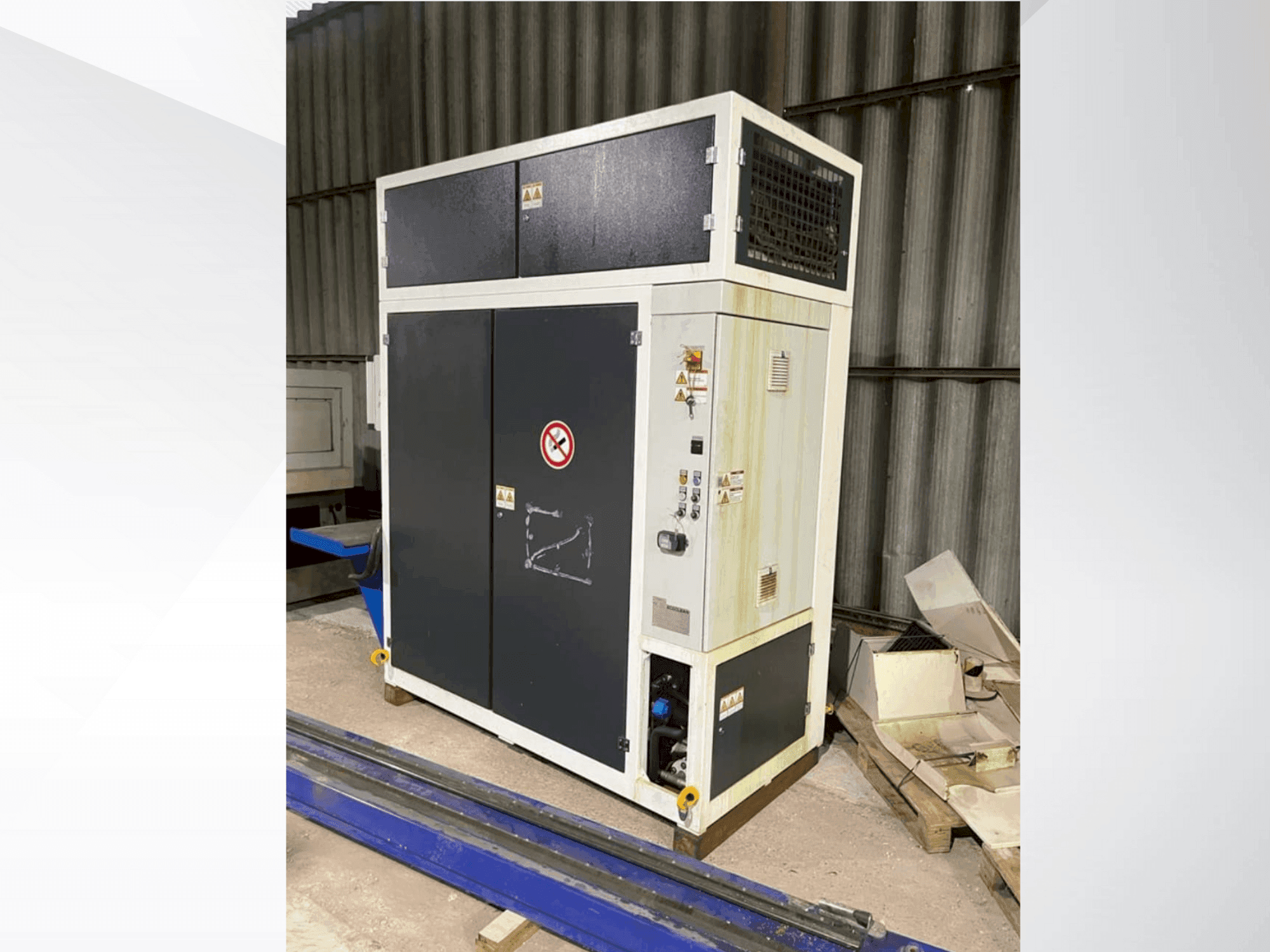 Mašīnas DÜRR Ecoclean Minio 85c (2019) pretskats