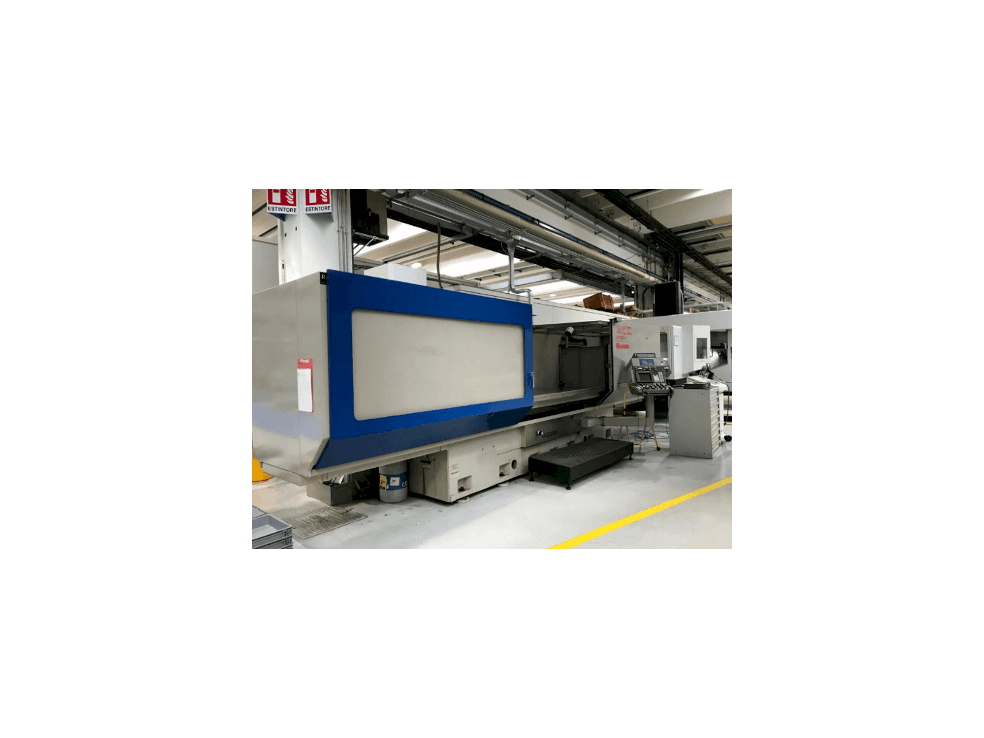 Mašīnas OKAMOTO ACC 208ex kreisās malas skats