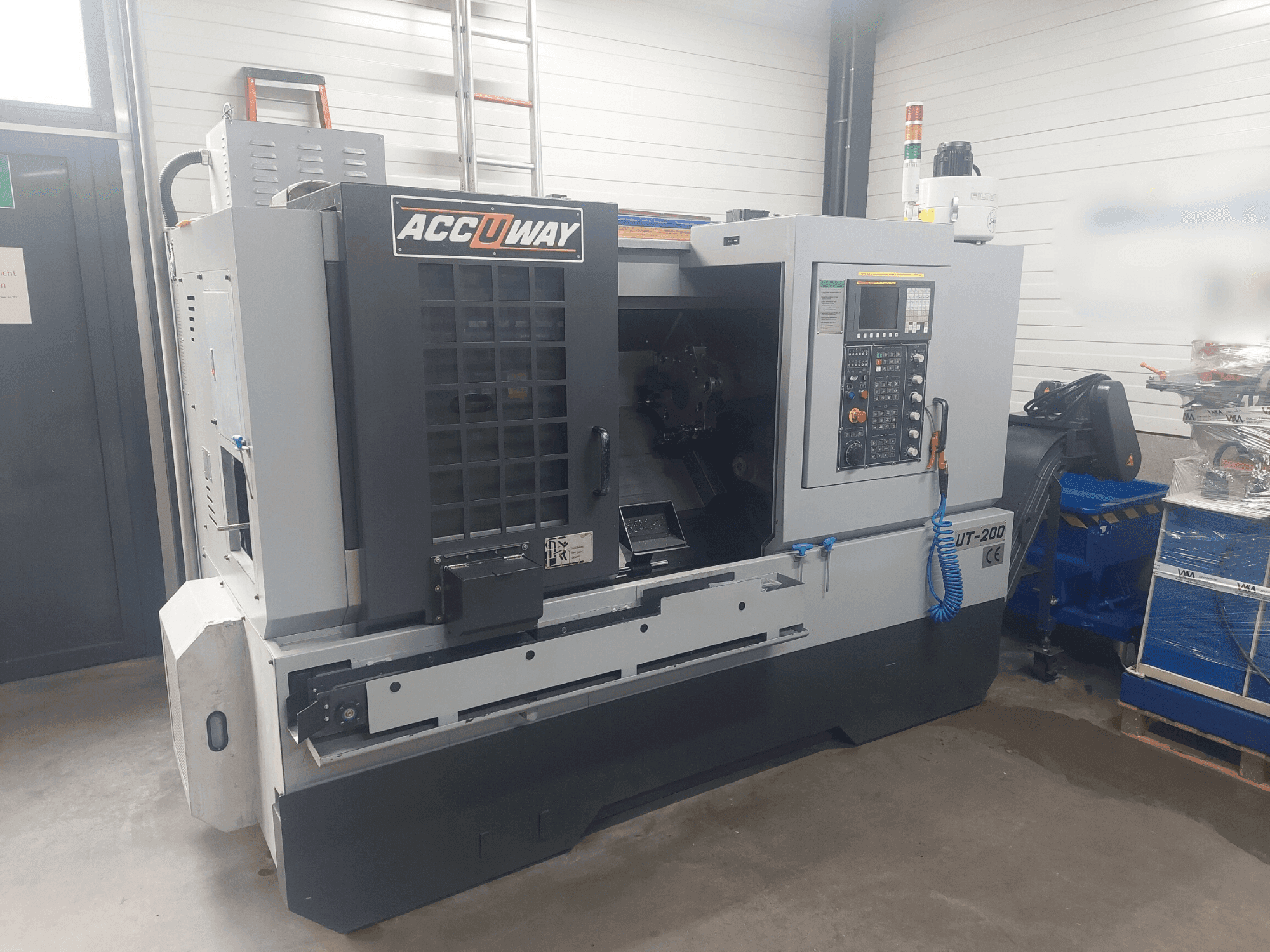 Mašīnas ACCUWAY UT-200 pretskats