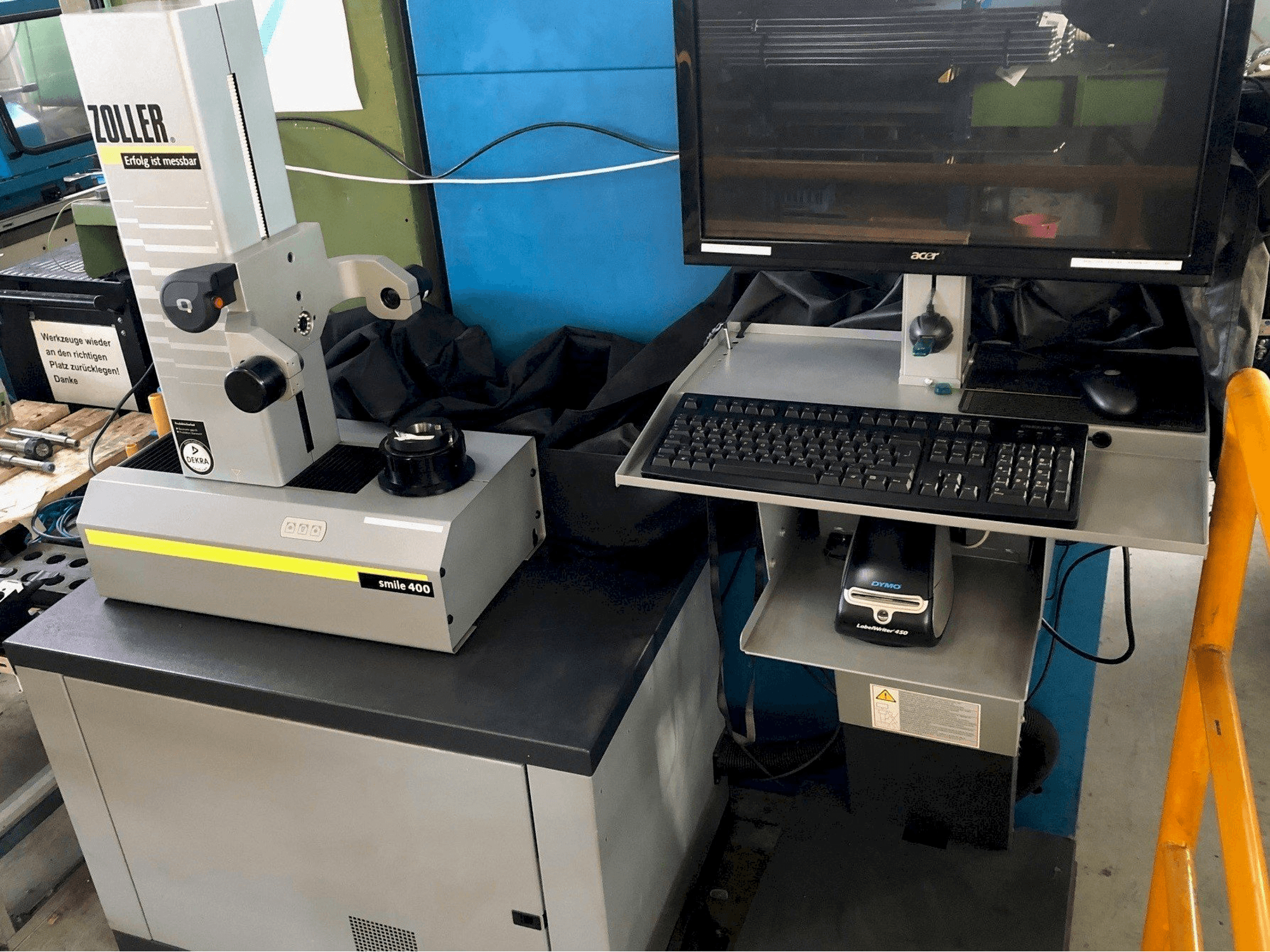 Mašīnas Zoller smile 400 pretskats