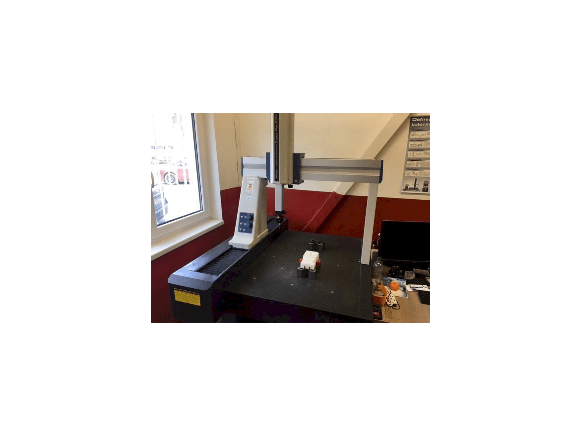 Mašīnas Mitutoyo Crysta-Plus M 574 pretskats