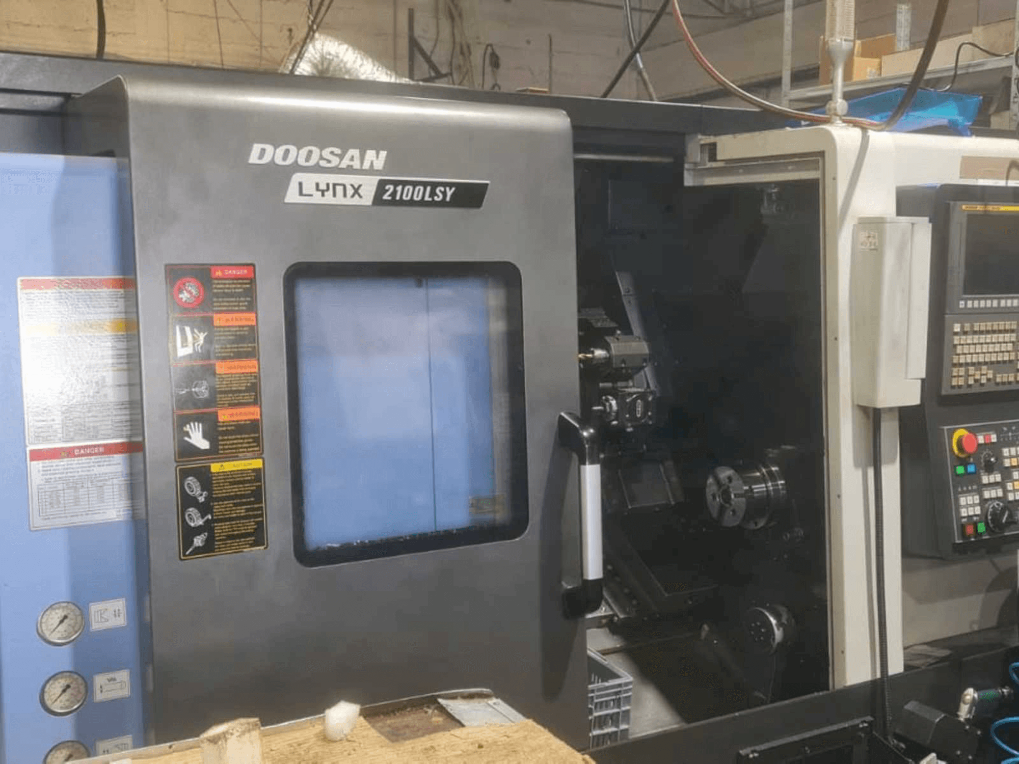 Mašīnas Doosan Lynx series pretskats