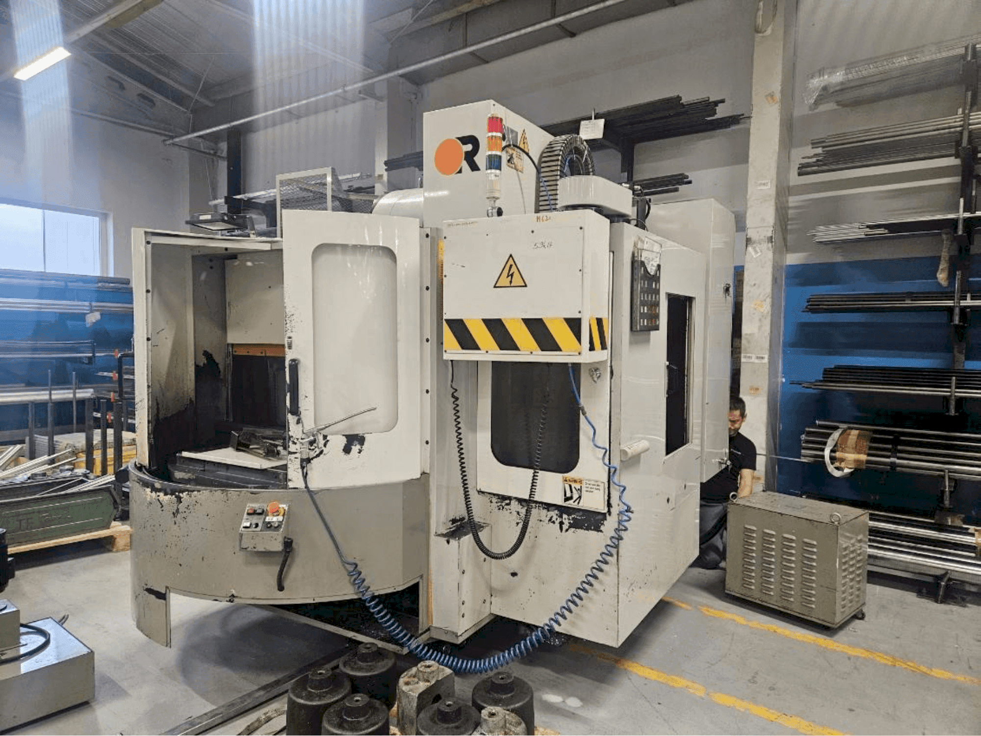 Mašīnas Victor Vcenter 70 - APC pretskats