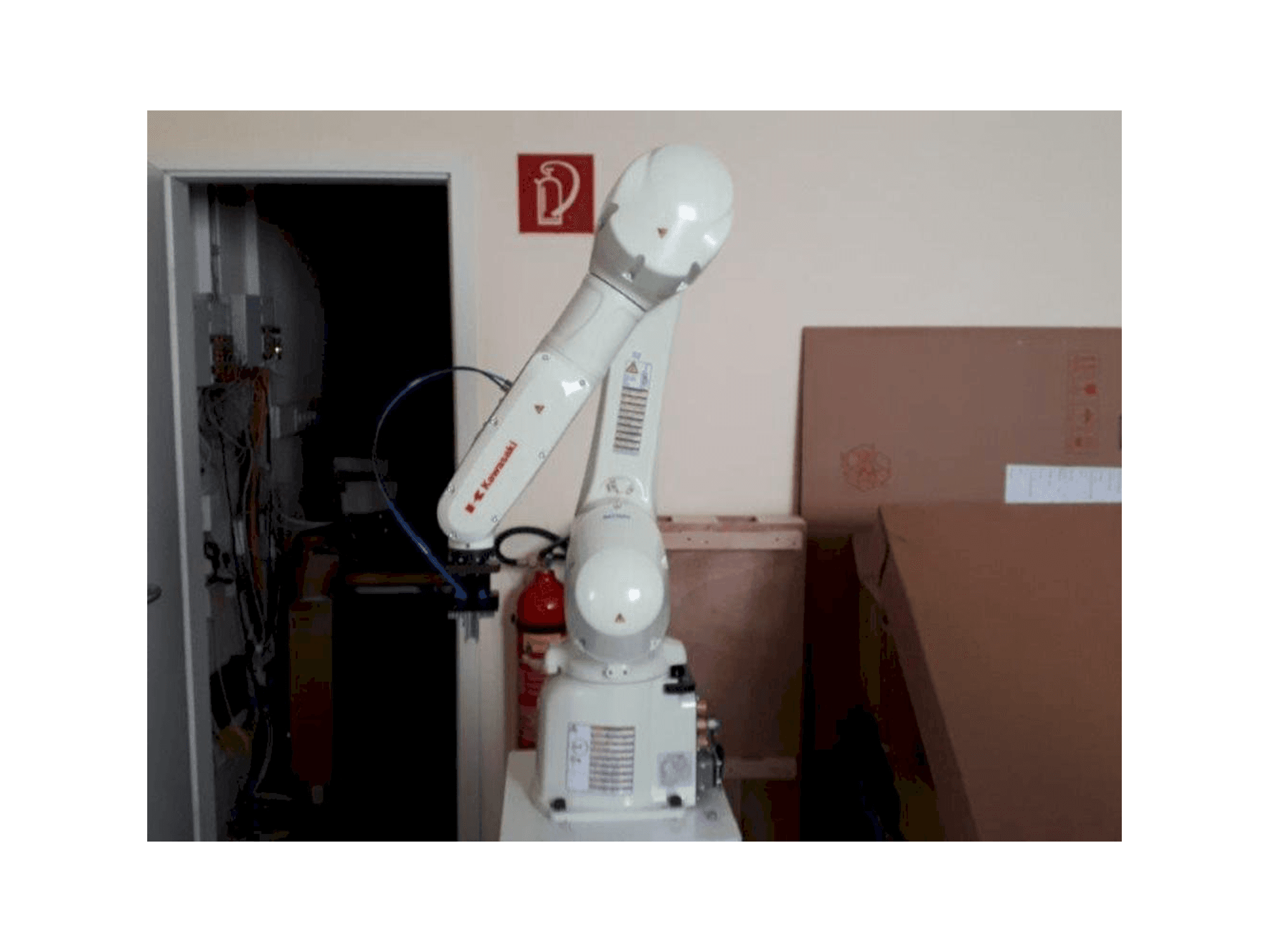 Mašīnas Kawasaki RS007L pretskats