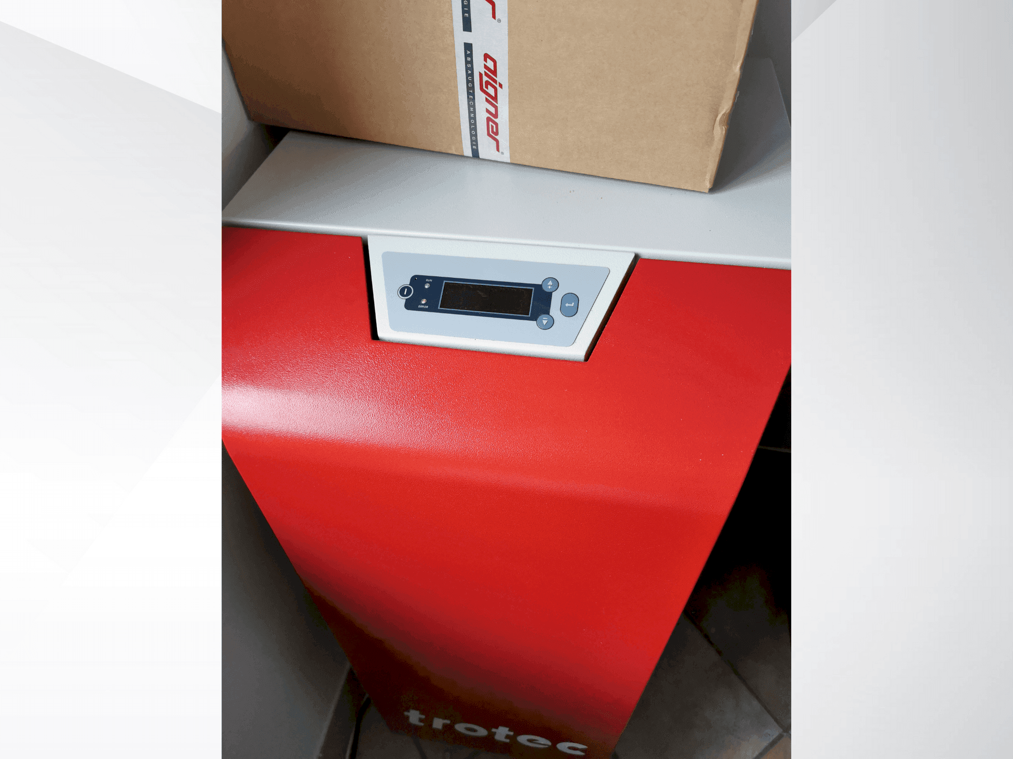 Mašīnas Trotec 8060 Q400 RF pretskats