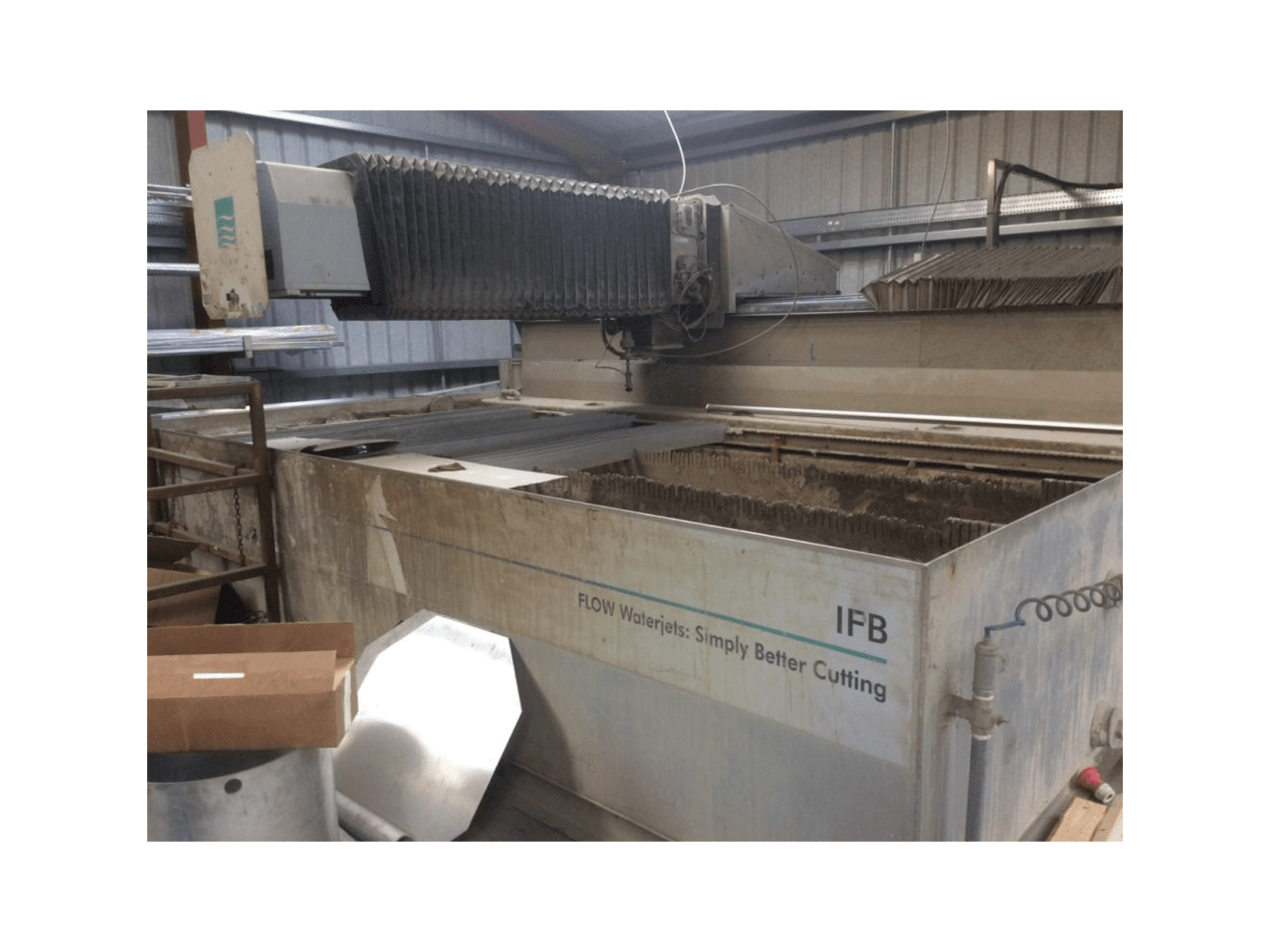 Mašīnas Flow IFB 713633-1 pretskats