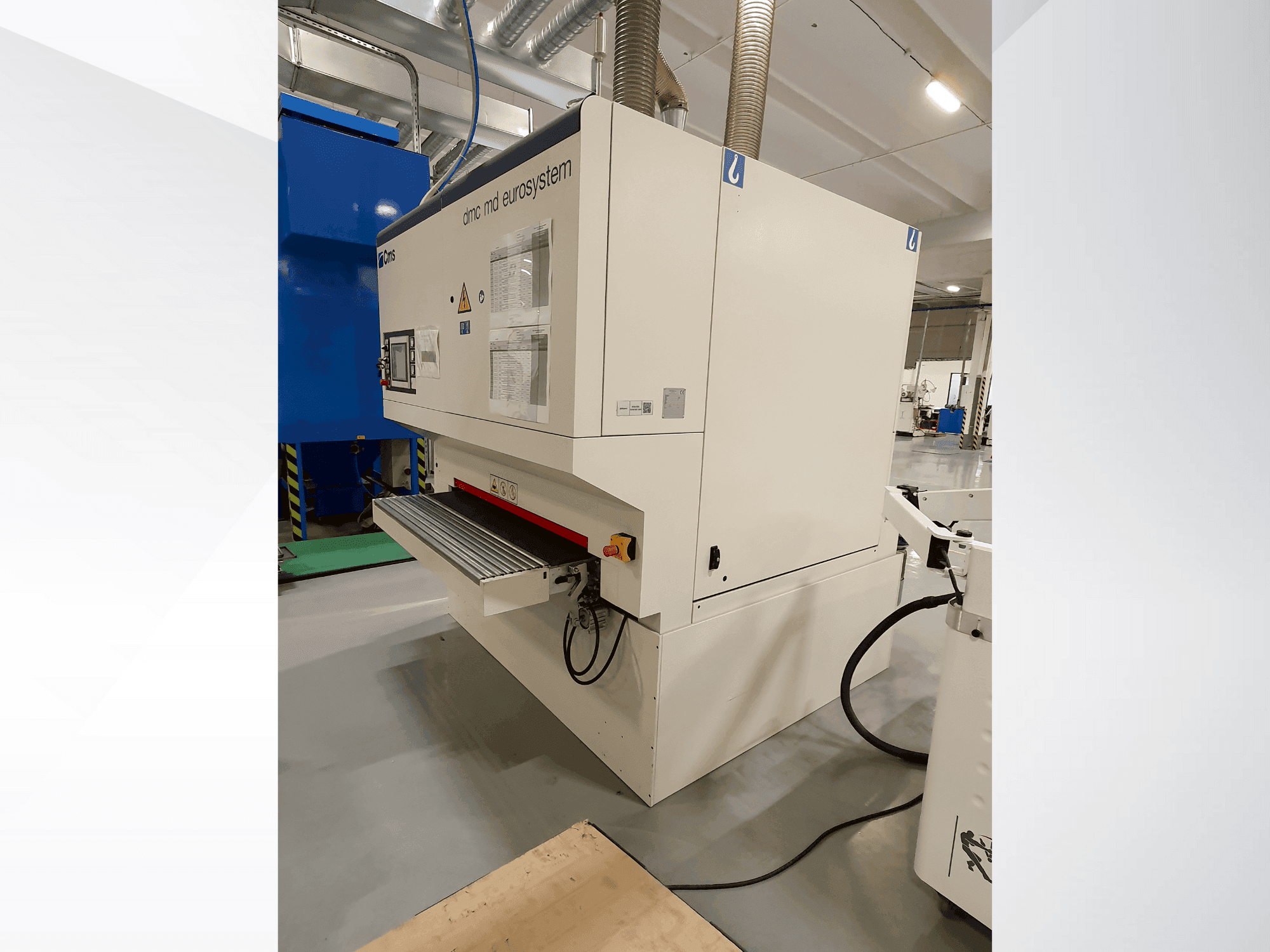 Mašīnas CMS ESYM M3 1350 pretskats
