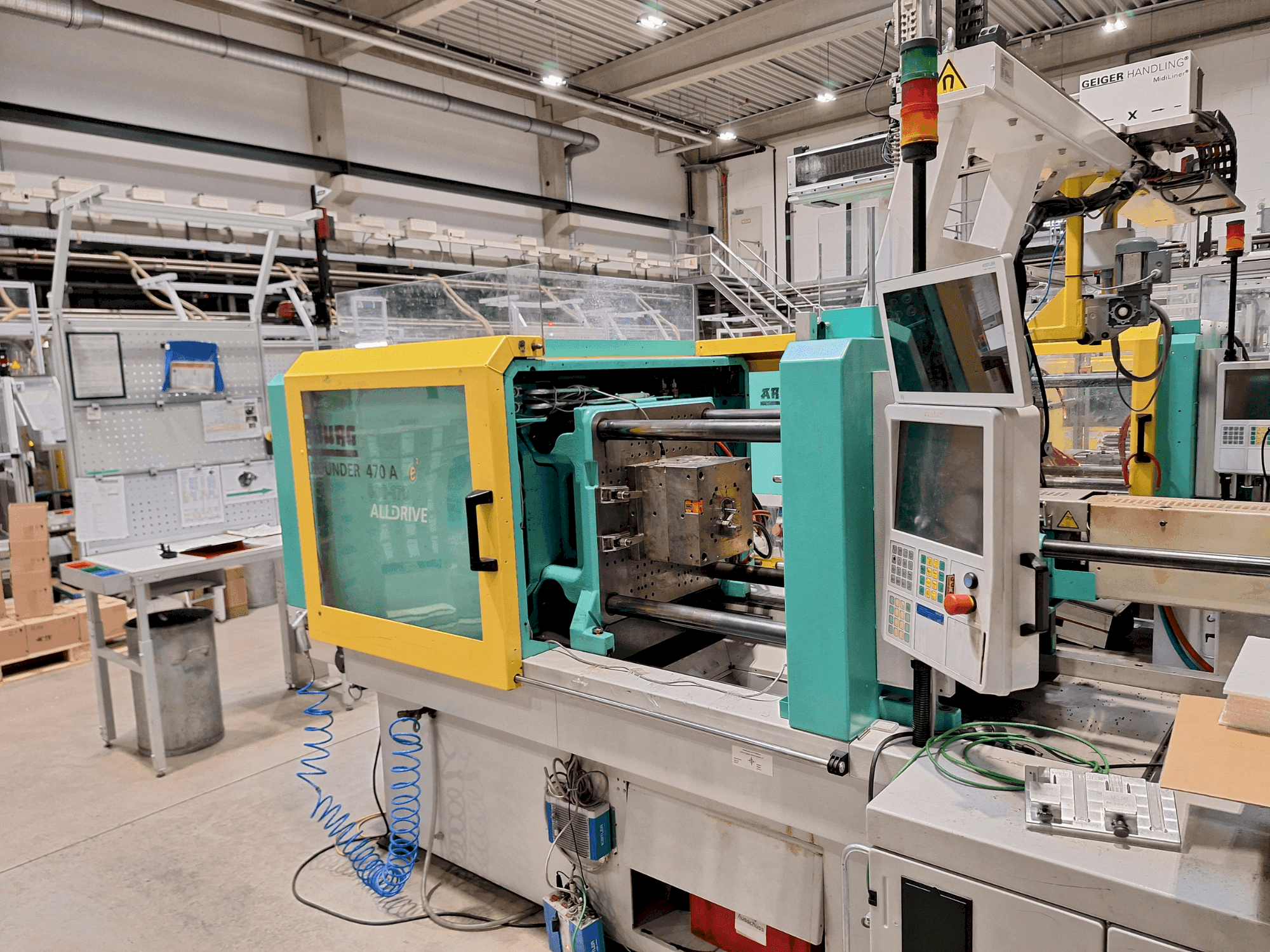 Mašīnas Arburg 470 A 800-170 pretskats