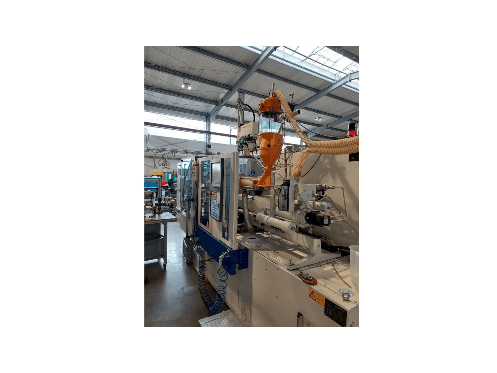 Mašīnas Krauss Maffei 80-180 CX pretskats