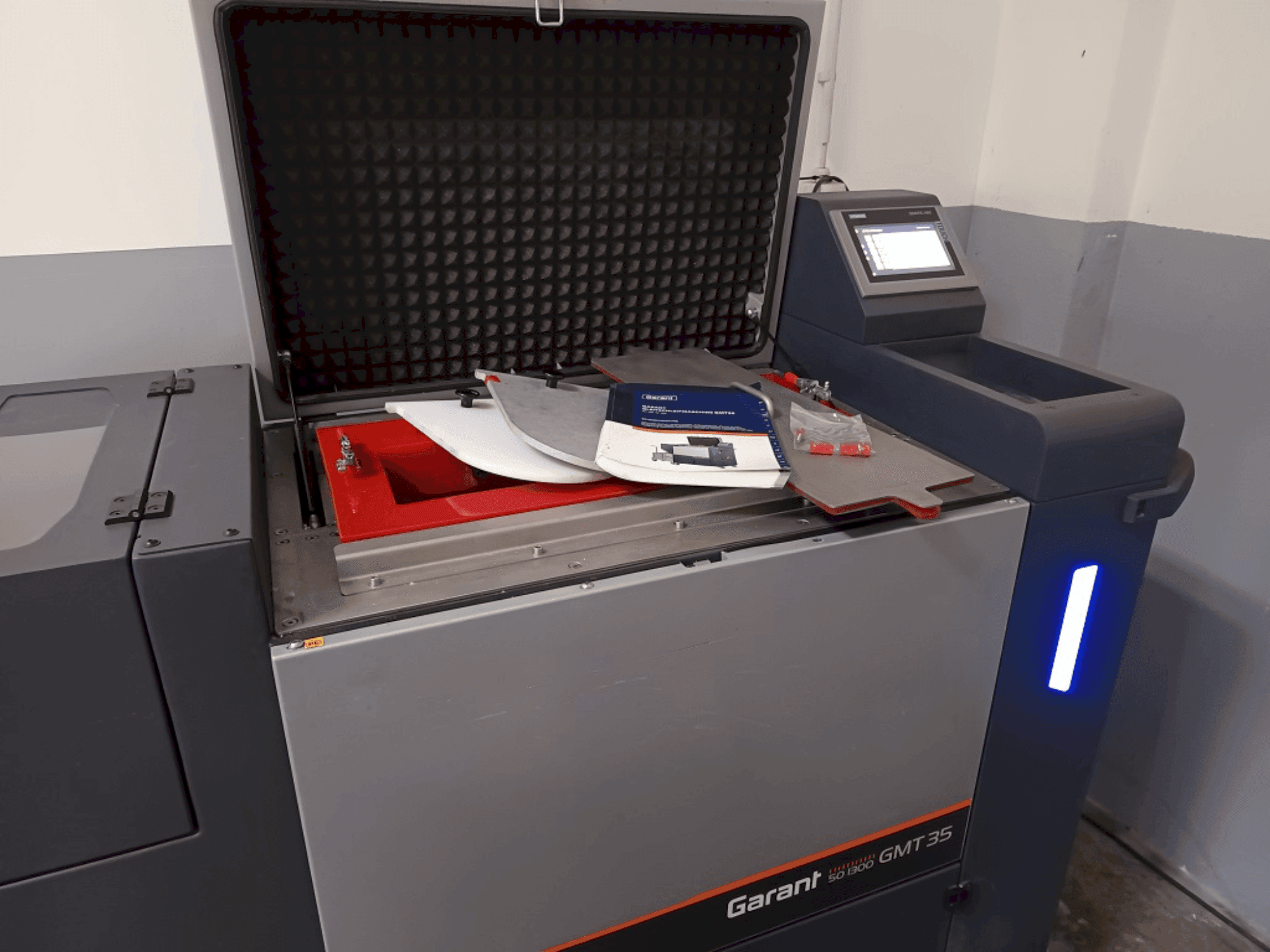 Mašīnas HOFMANN GMT 35 pretskats