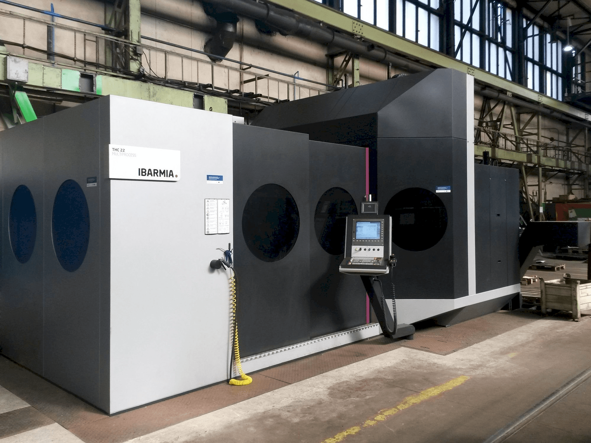 Mašīnas IBARMIA THC 22 MULTIPROCESS pretskats