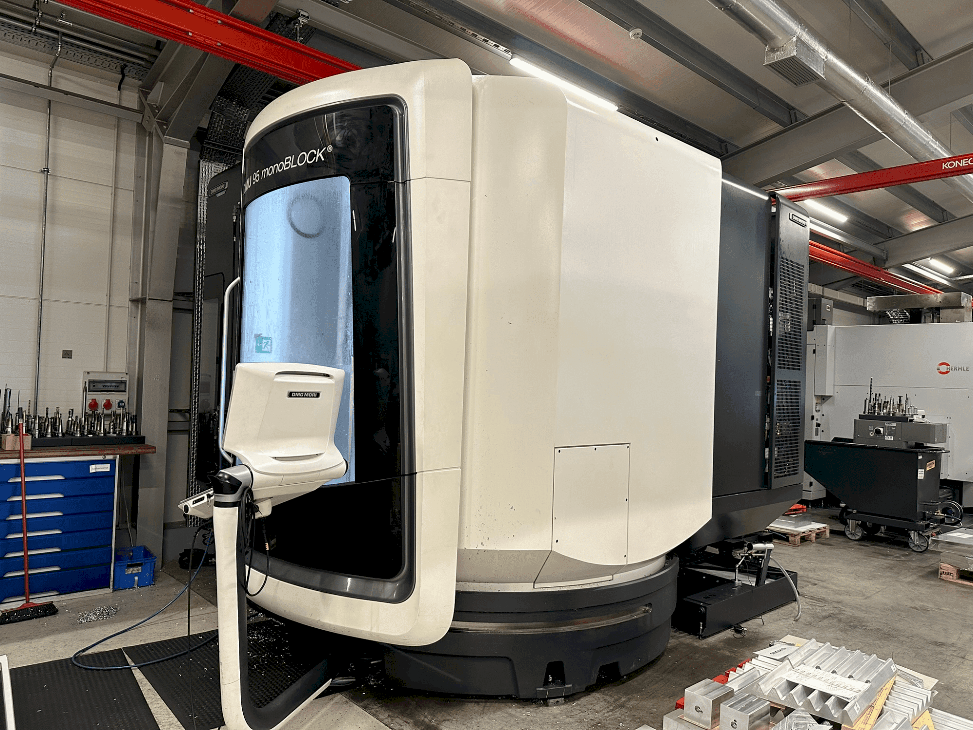Mašīnas DMG MORI DMU 95 monoBLOCK (2021) pretskats