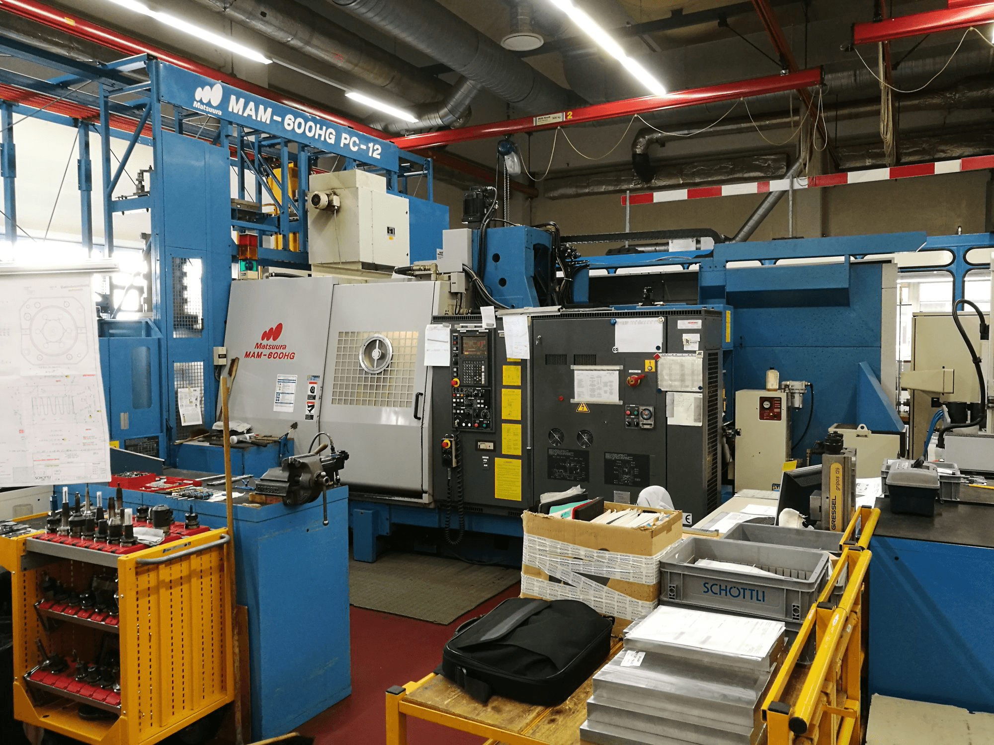 Mašīnas Matsuura MAM 600HG PC-12 pretskats