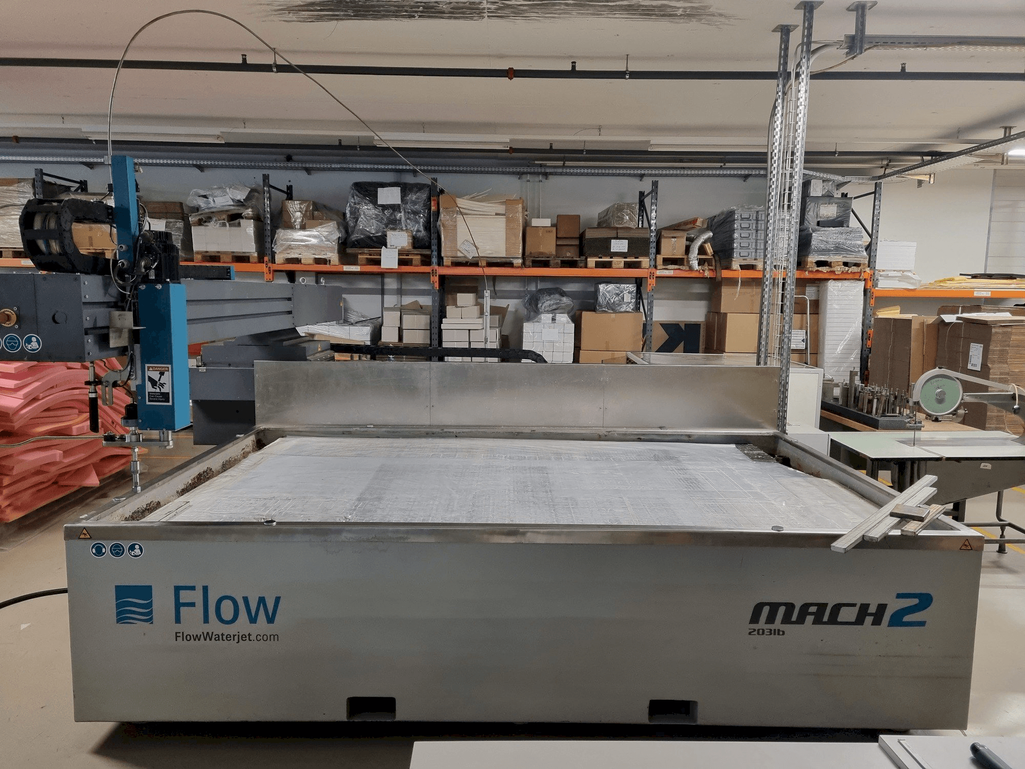 Mašīnas Flow M2 3120 B pretskats