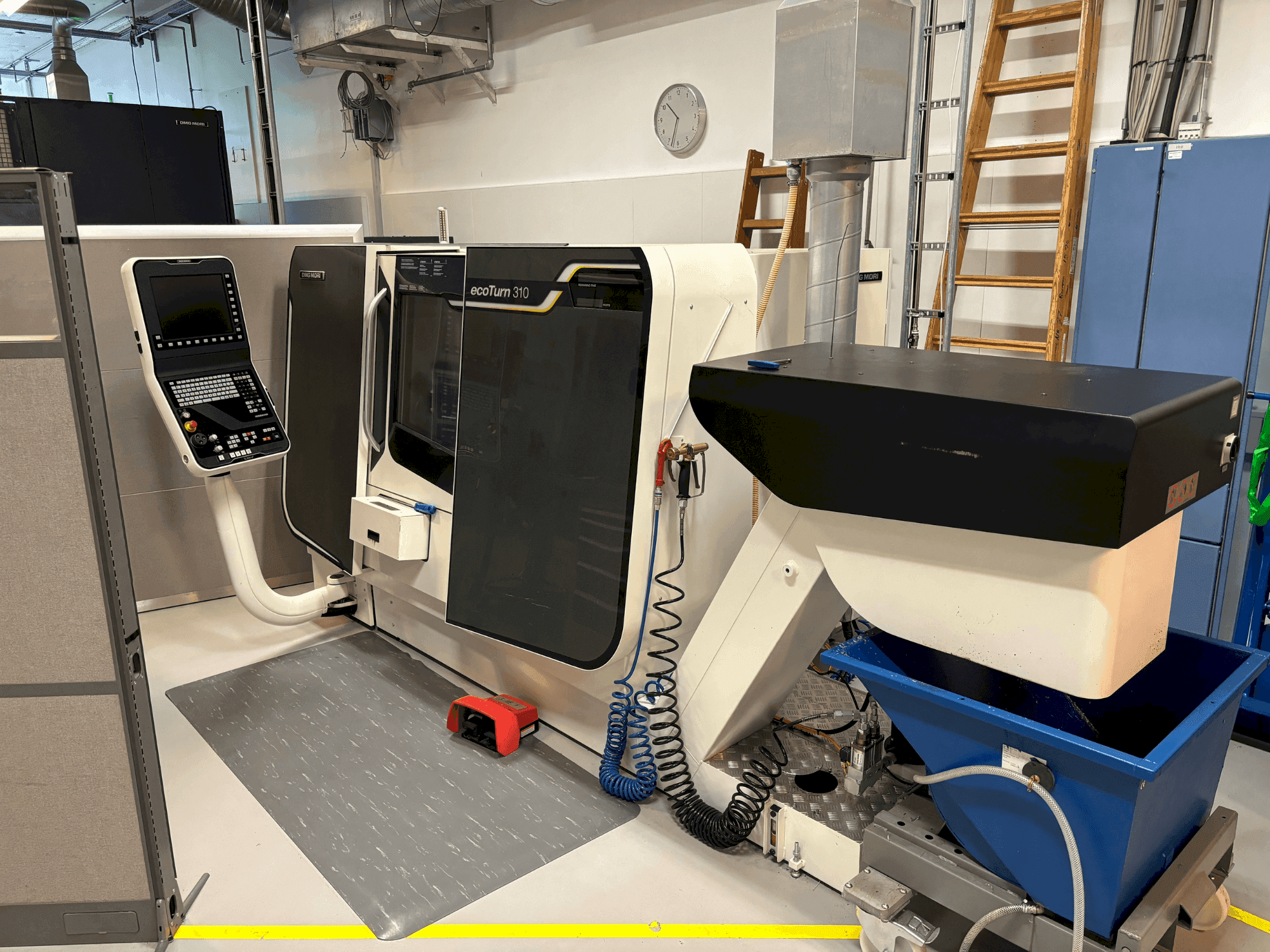 Mašīnas DMG MORI ECOTURN 310 V3 pretskats