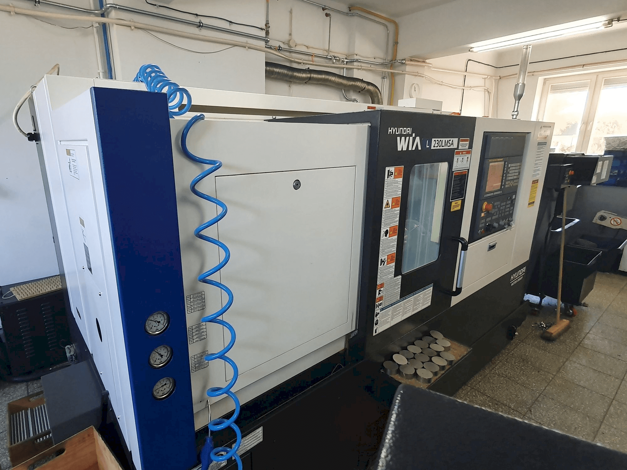 Mašīnas Hyundai Wia L230LMSA pretskats