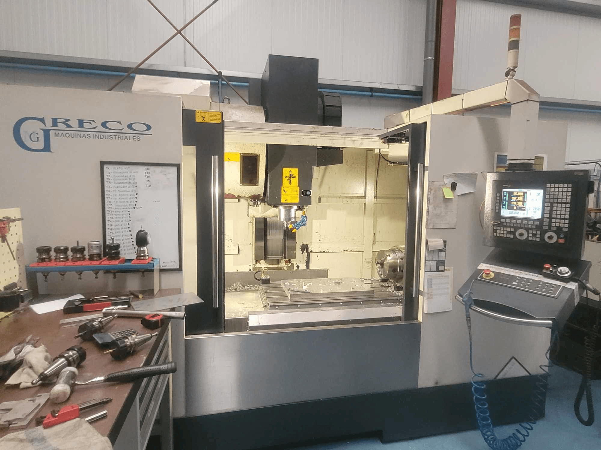 Mašīnas Finitech SMV-1270-3B pretskats