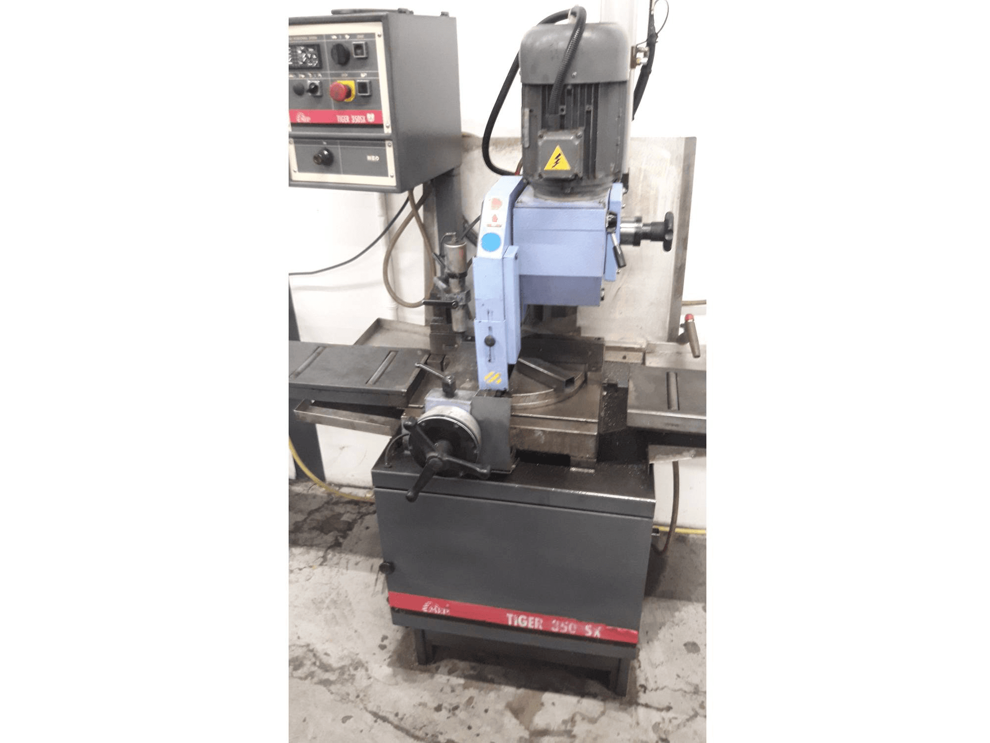 Mašīnas MEP TIGER 350SX pretskats