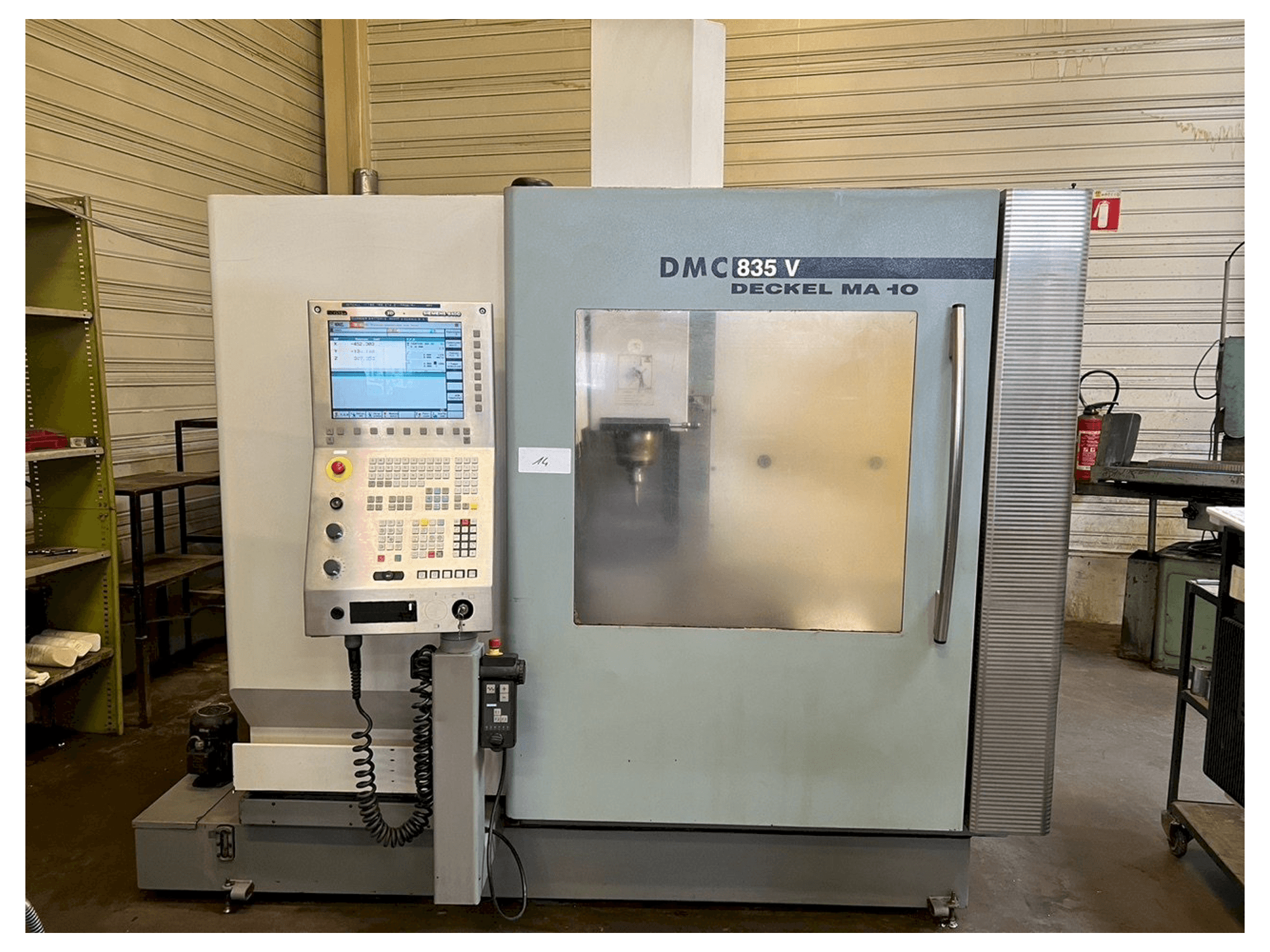 Mašīnas DMG DMC 835 pretskats