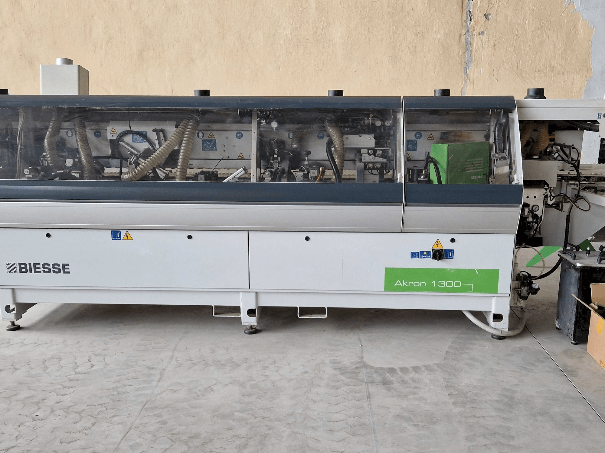 Mašīnas BIESSE AKRON 1330A pretskats