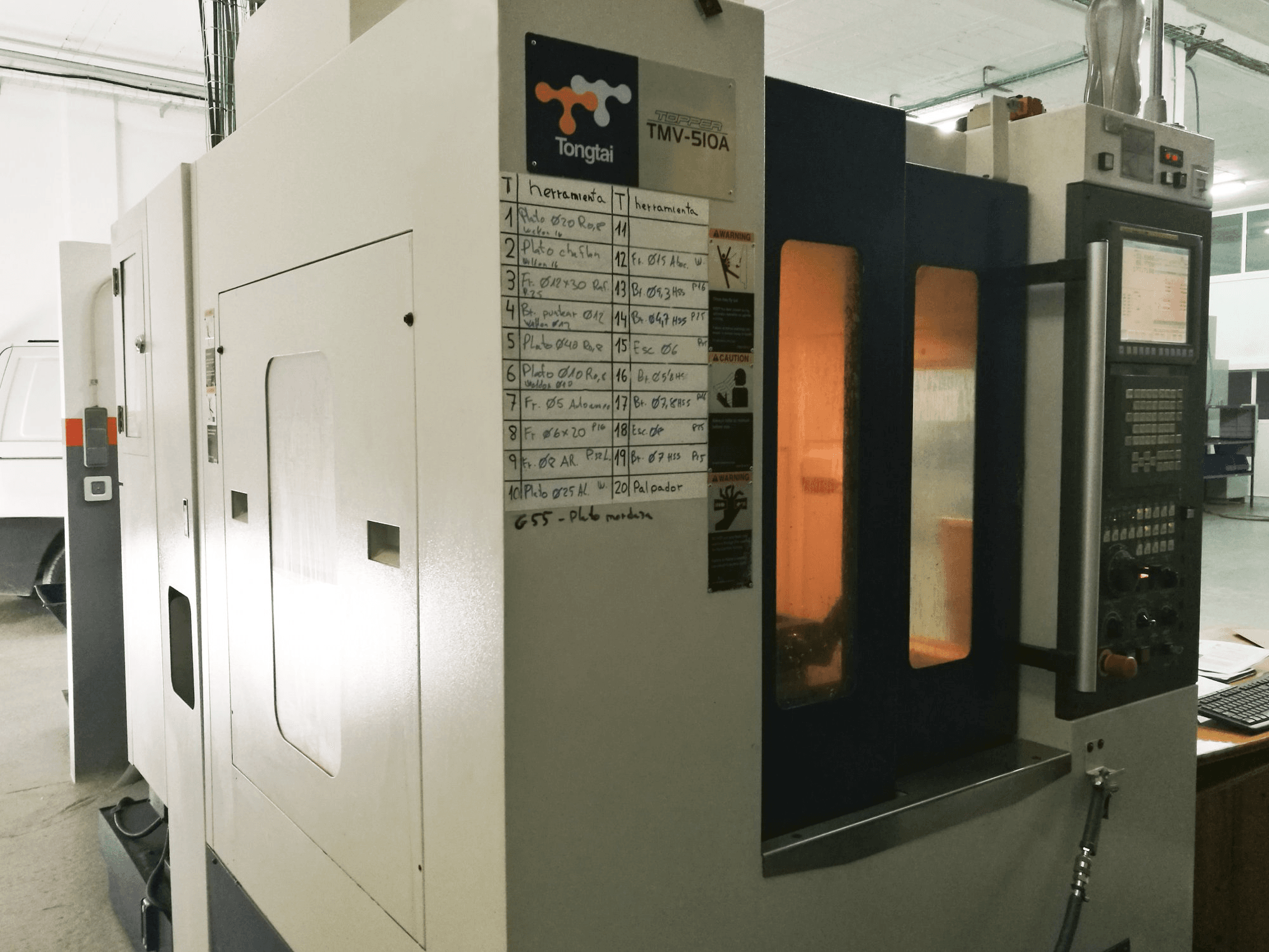 Mašīnas Tongtai TMV-510A kreisās malas skats