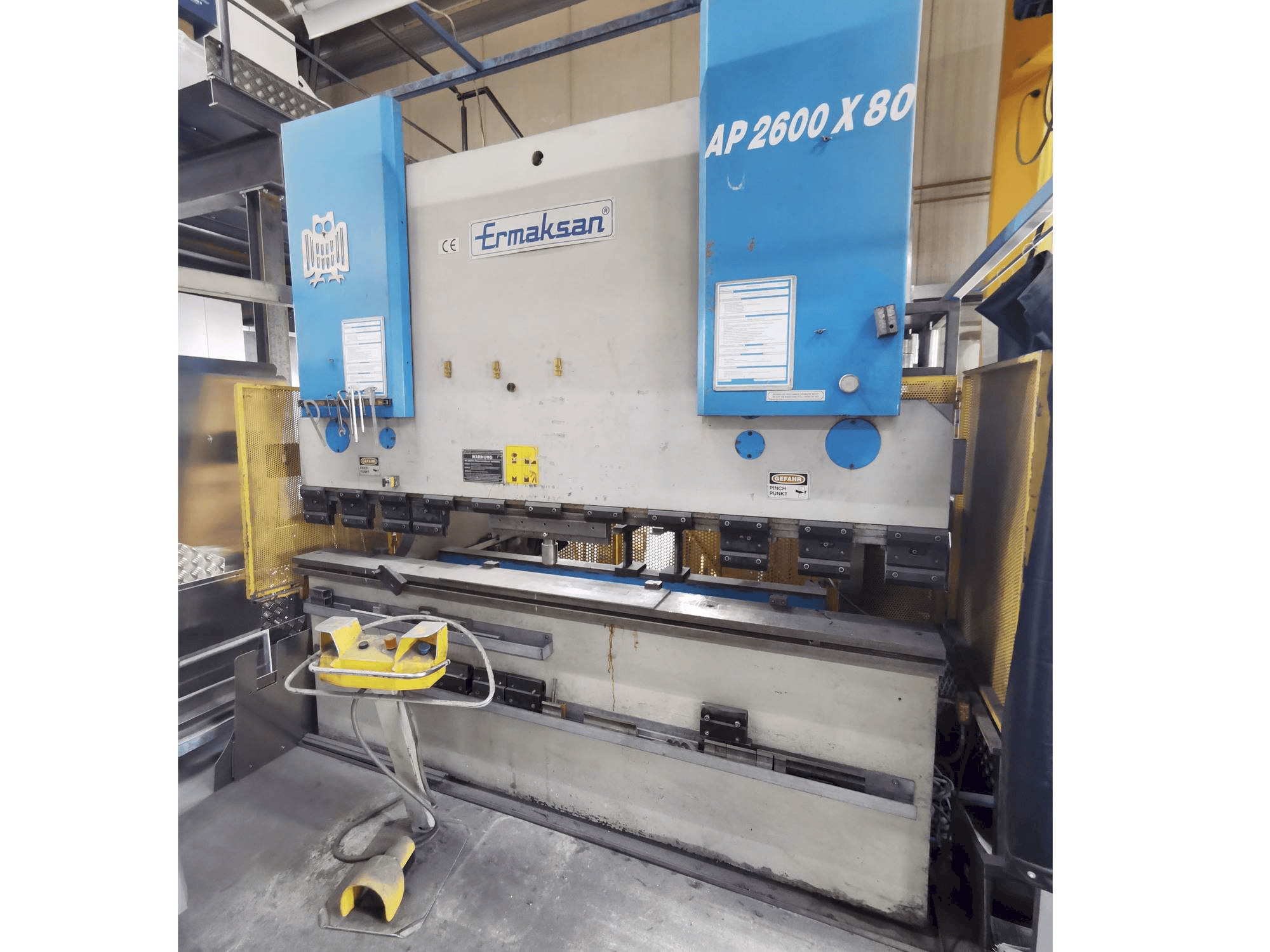 Mašīnas ERMAKSAN AP 2600 - 80 pretskats