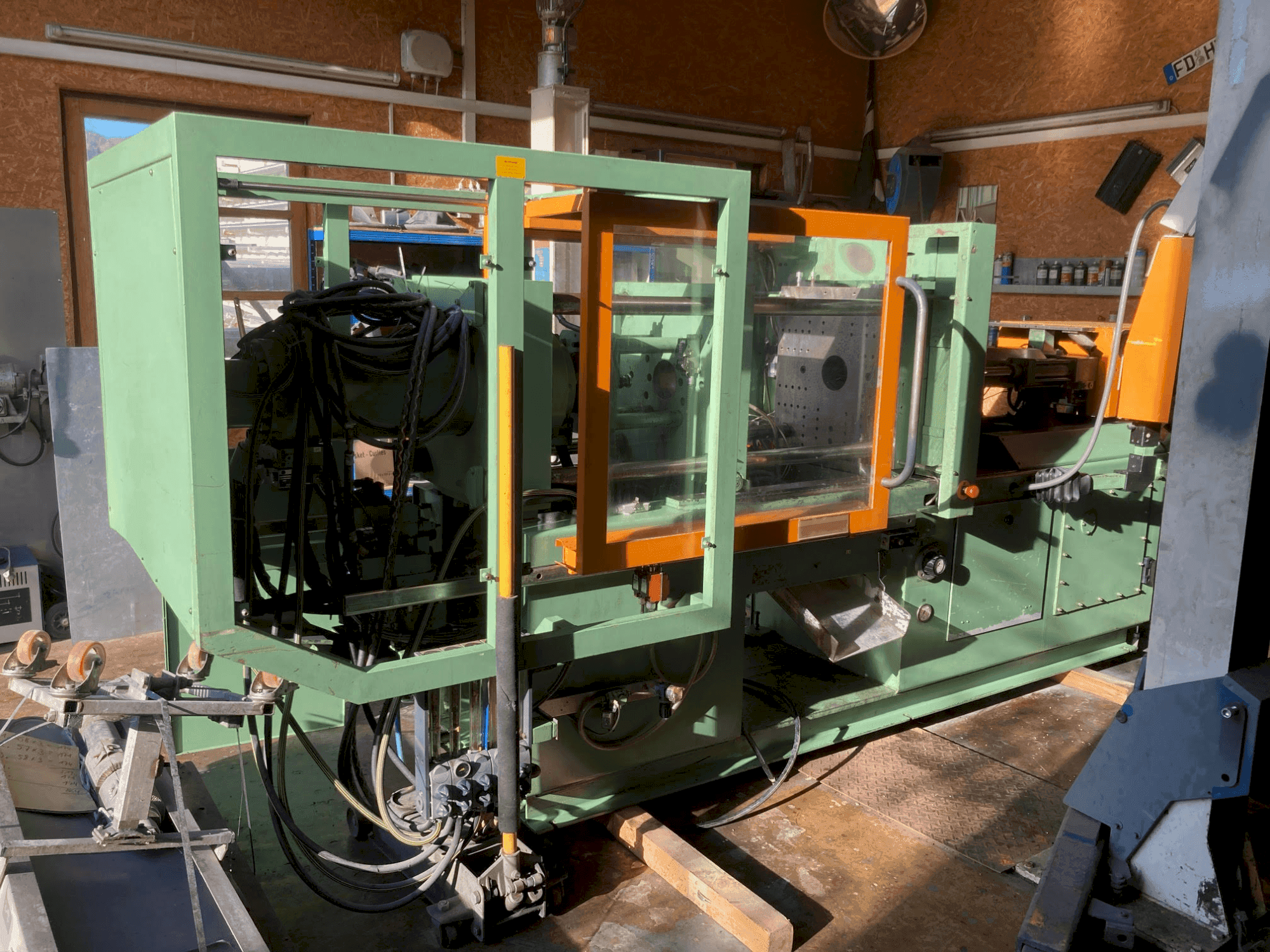 Mašīnas FERROMATIK K75-S pretskats