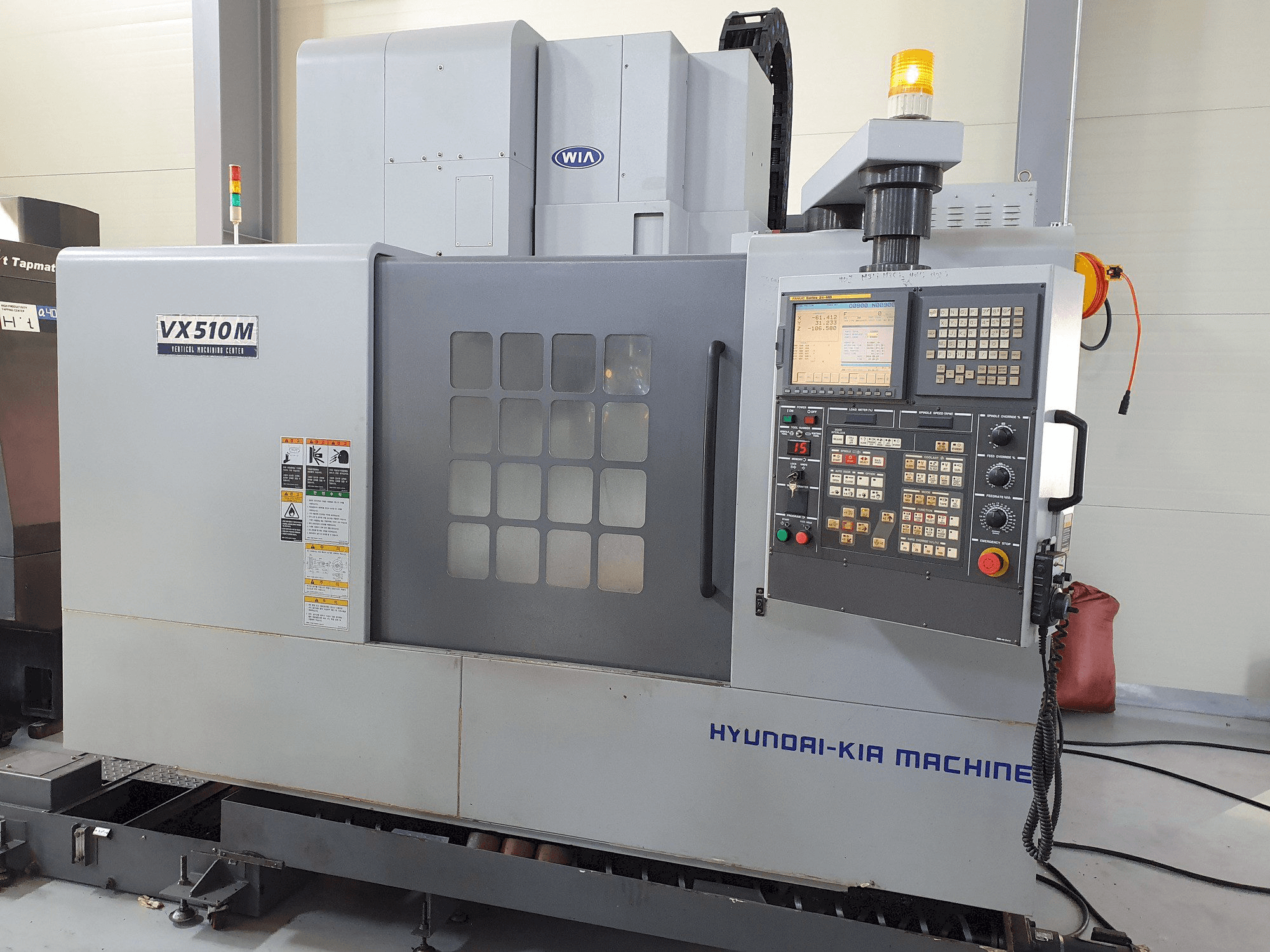 Mašīnas Hyundai Kia VX510M pretskats