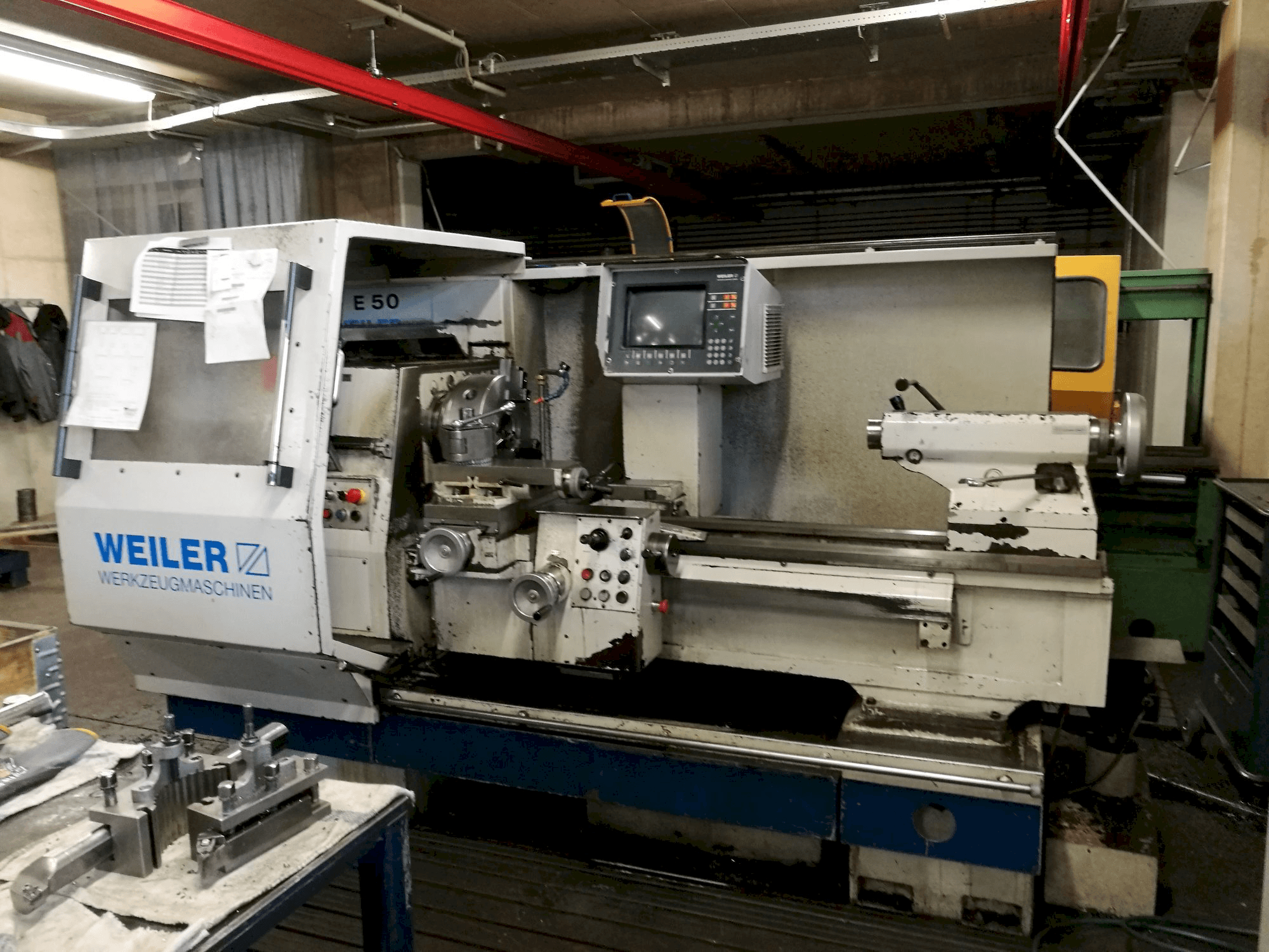Mašīnas Weiler E50/1 pretskats