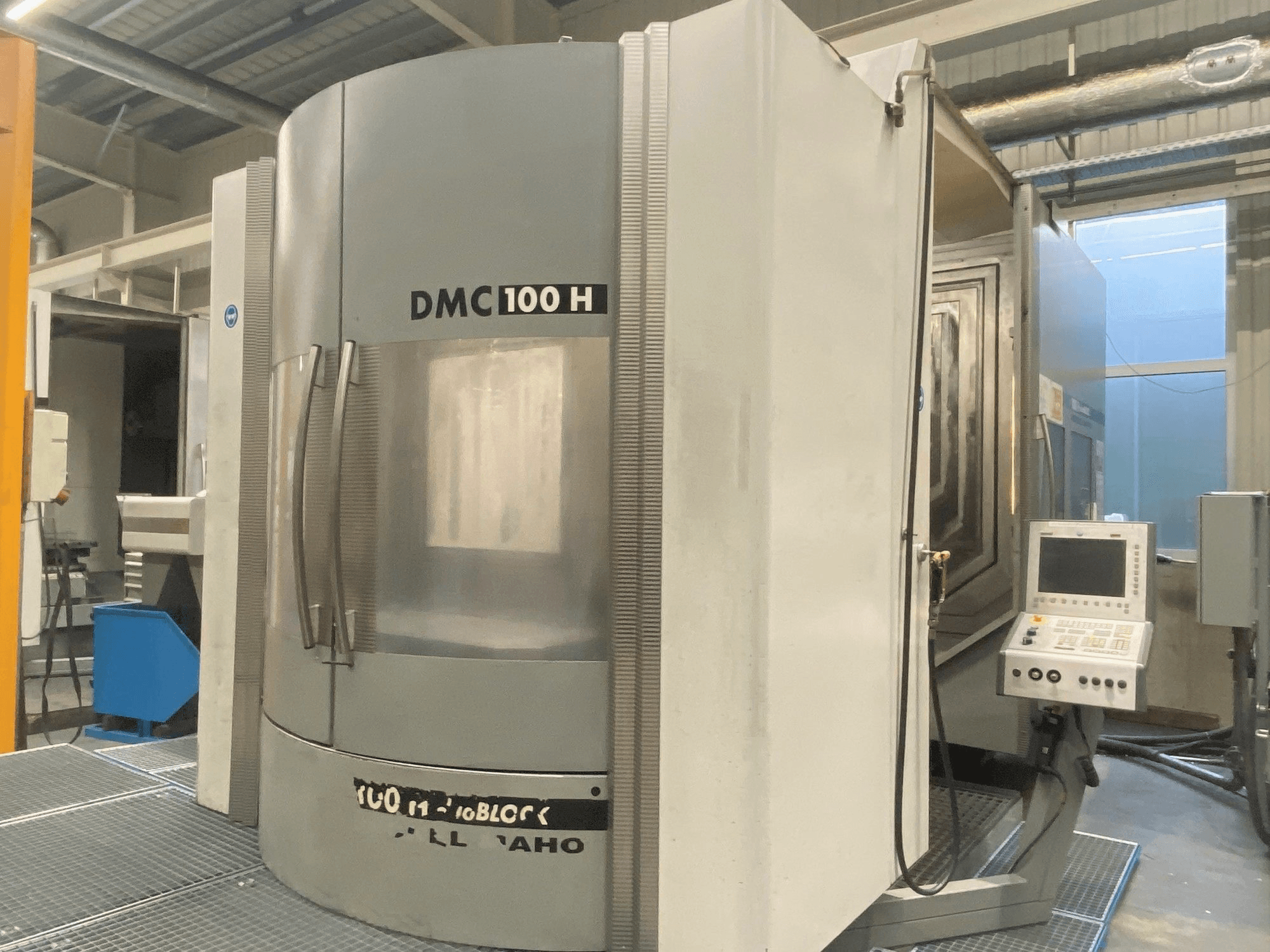 Mašīnas DECKEL MAHO DMC 100H duoBLOCK pretskats