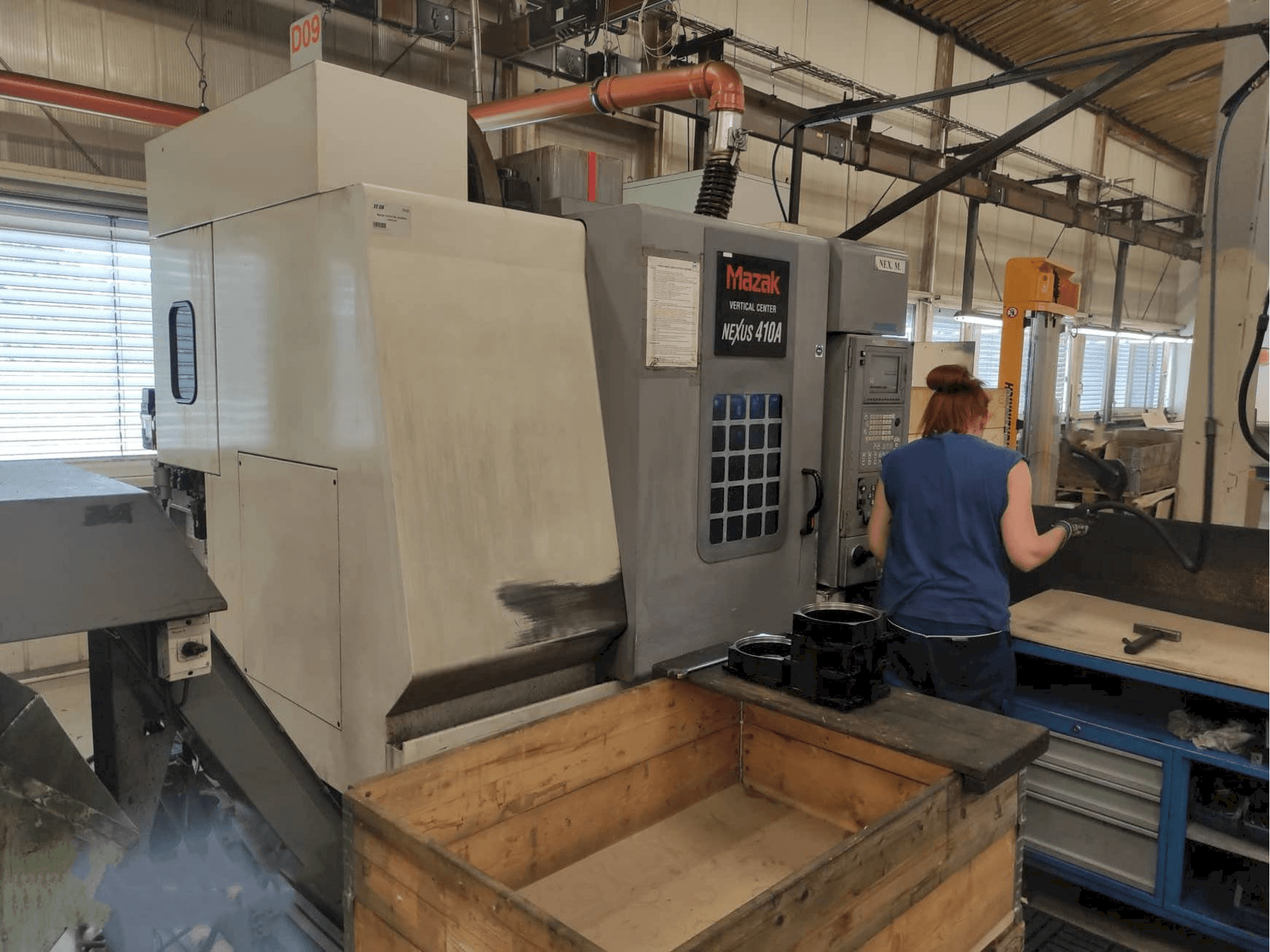 Mašīnas Mazak VCN-410A pretskats