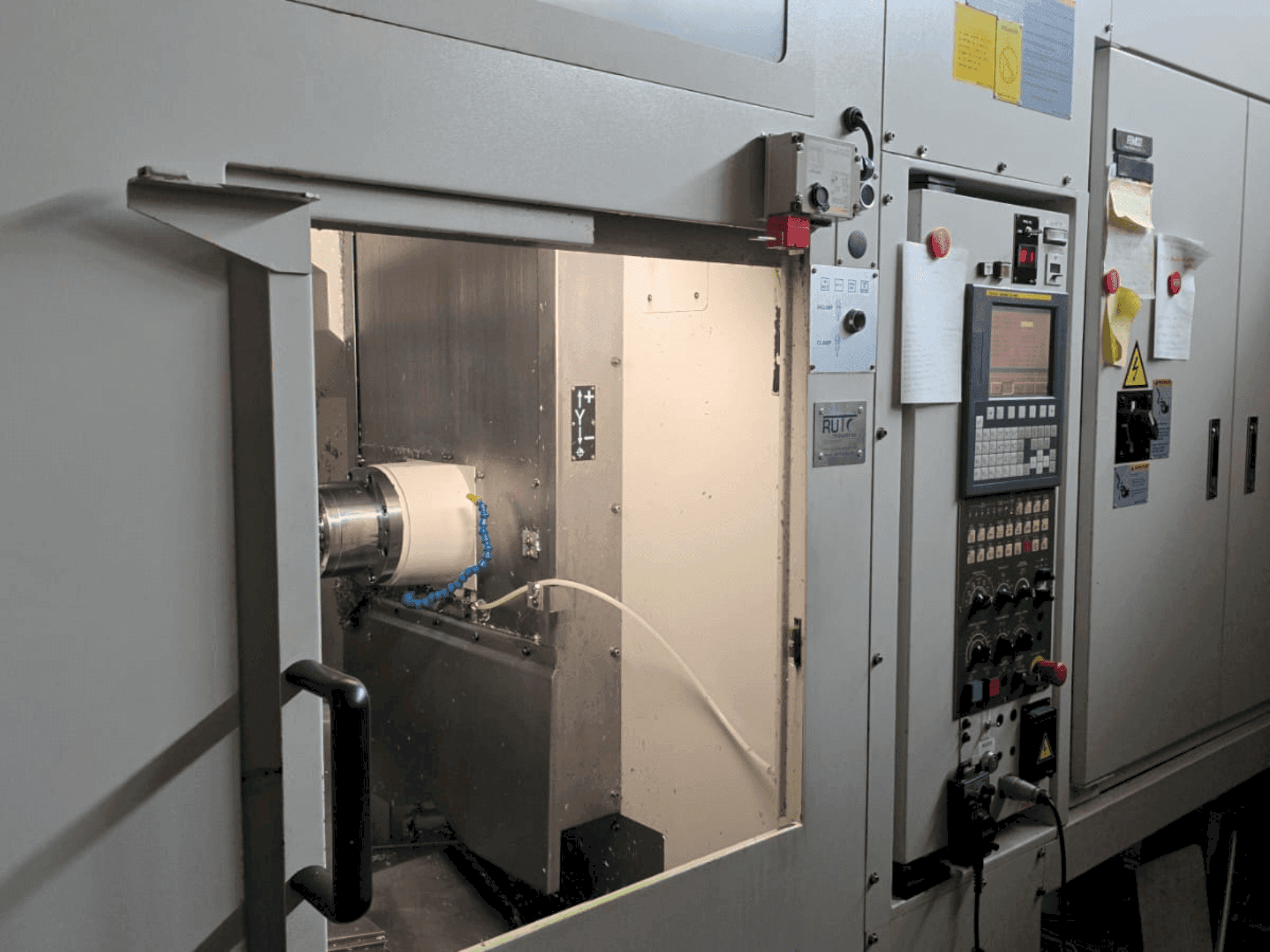 Mašīnas Tongtai TMH-400 pretskats