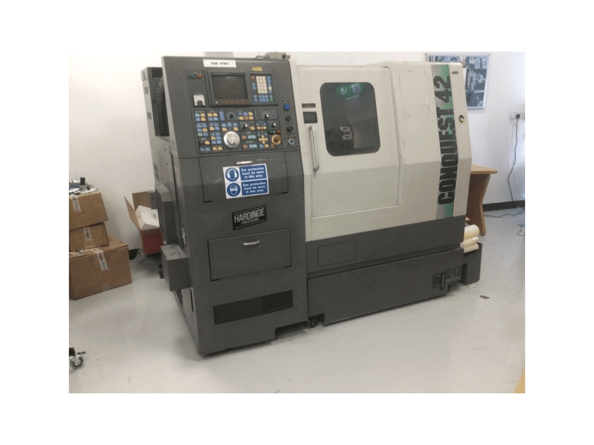 Mašīnas Hardinge Conquest 42 pretskats