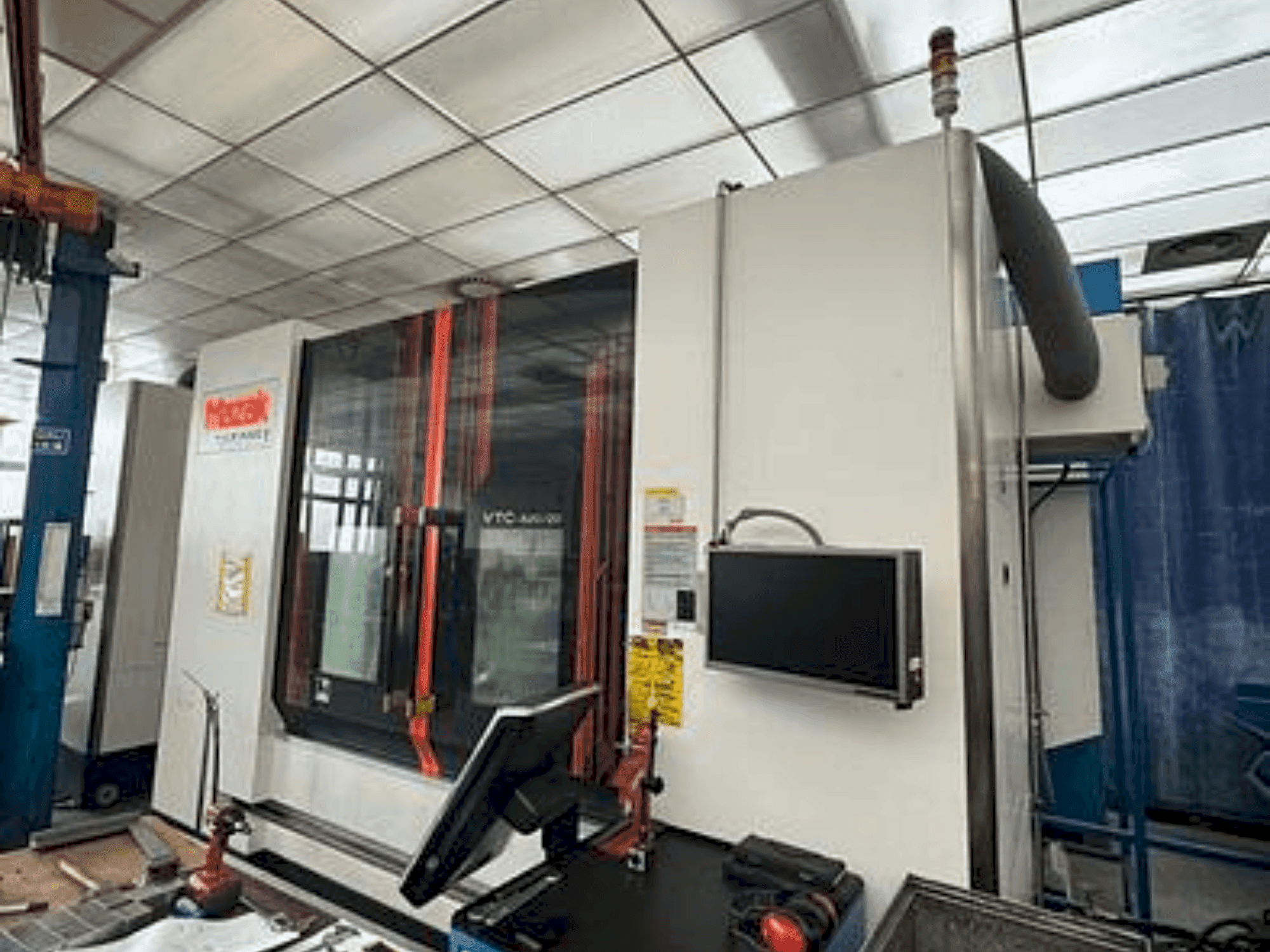 Mašīnas Mazak VTC 820/20 pretskats