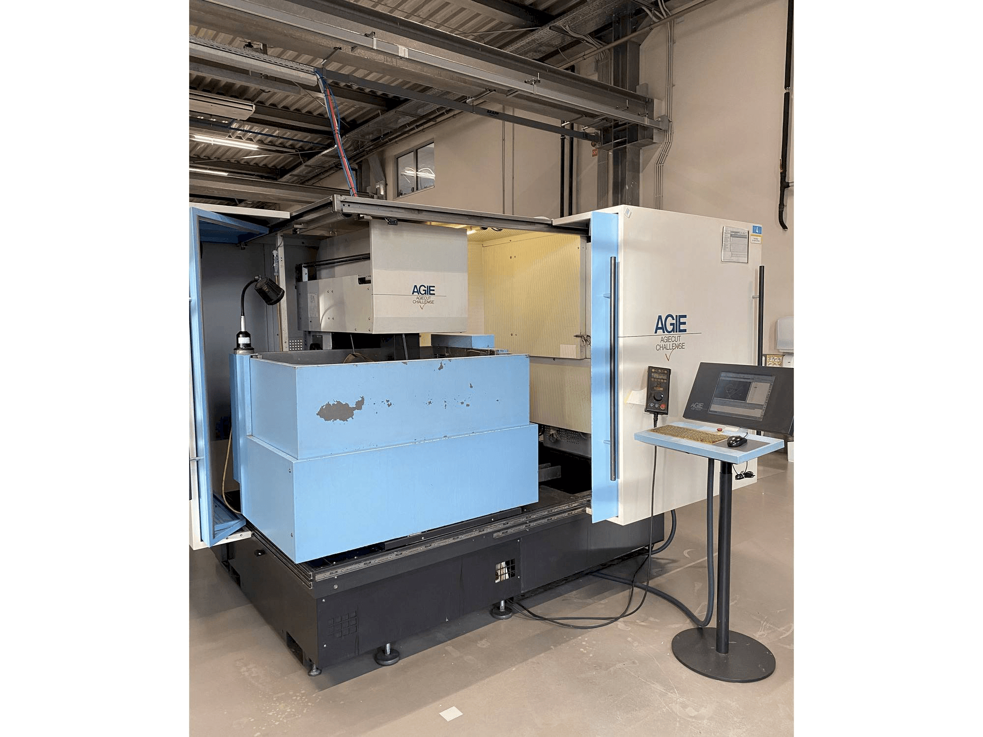 Mašīnas AGIE AGIECUT VERTEX 3 pretskats