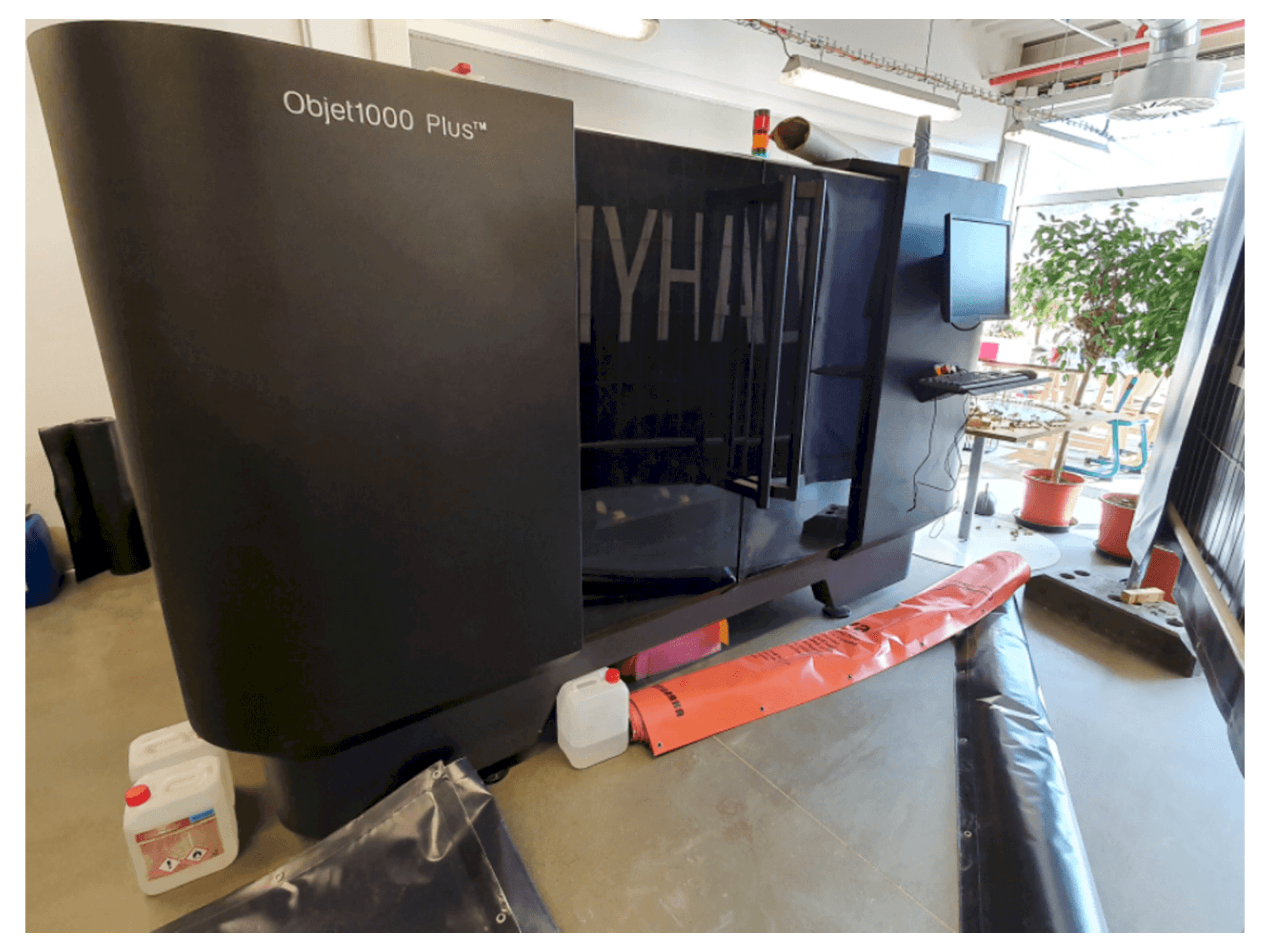 Mašīnas Stratasys Objet 1000 Plus pretskats