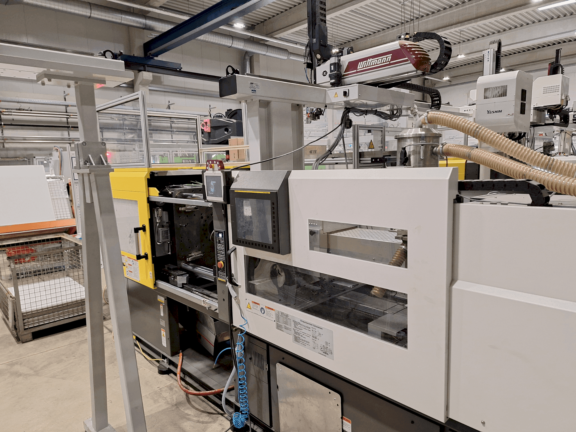 Mašīnas FANUC ROBOSHOT S150iA (2021) pretskats