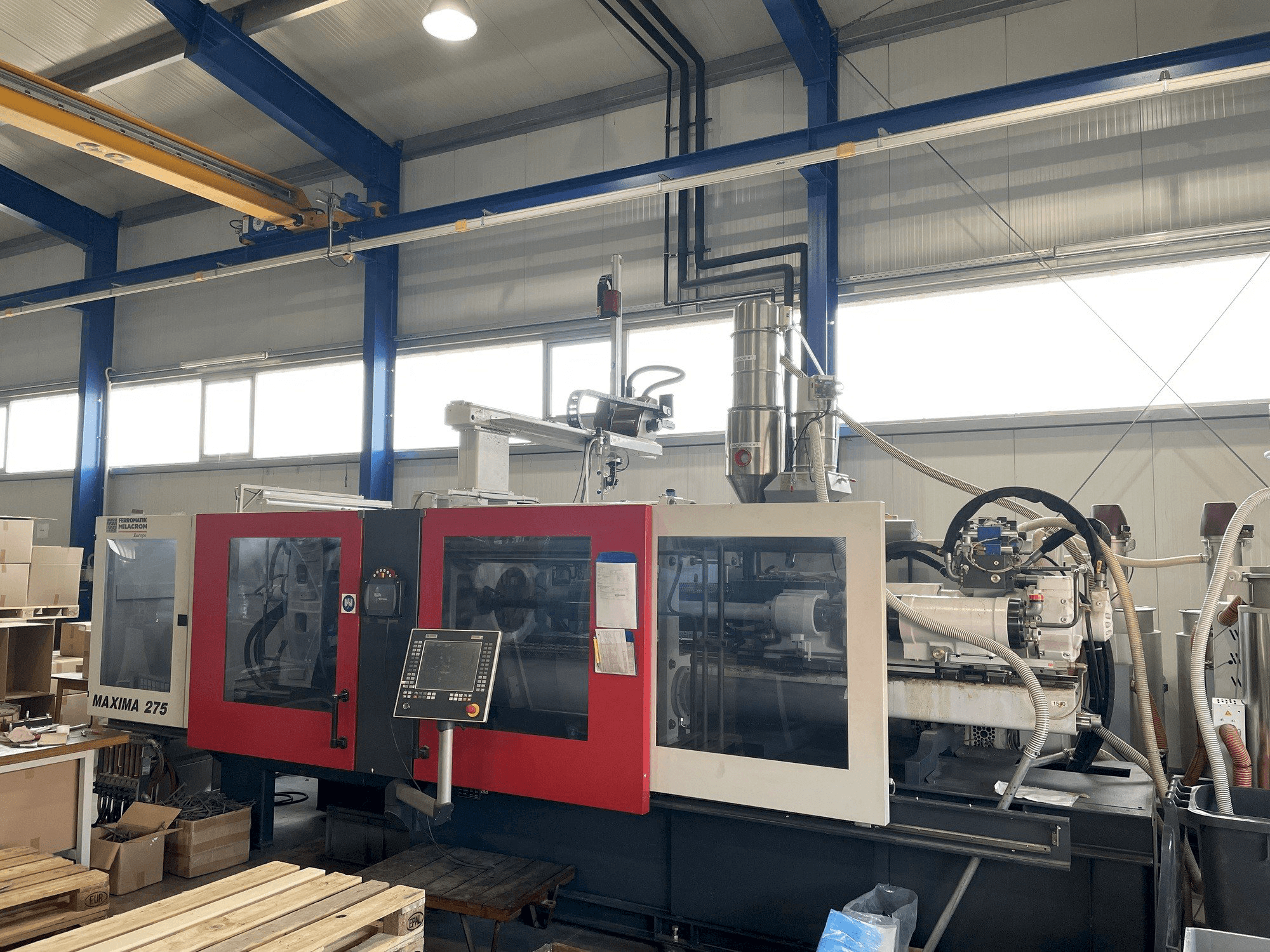 Mašīnas FERROMATIK MILACRON Maxima 275 pretskats