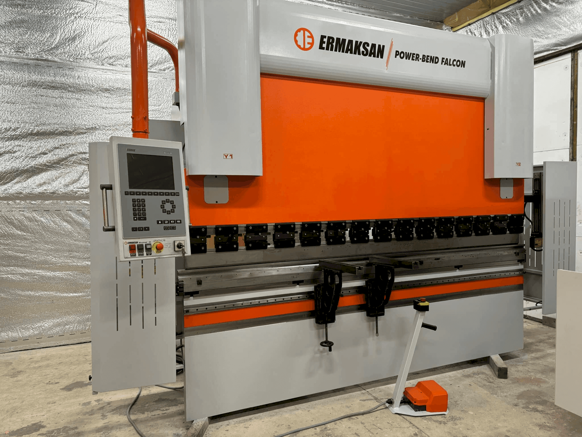 Mašīnas ERMAKSAN POWER-BEND FALCON 3100X175 pretskats