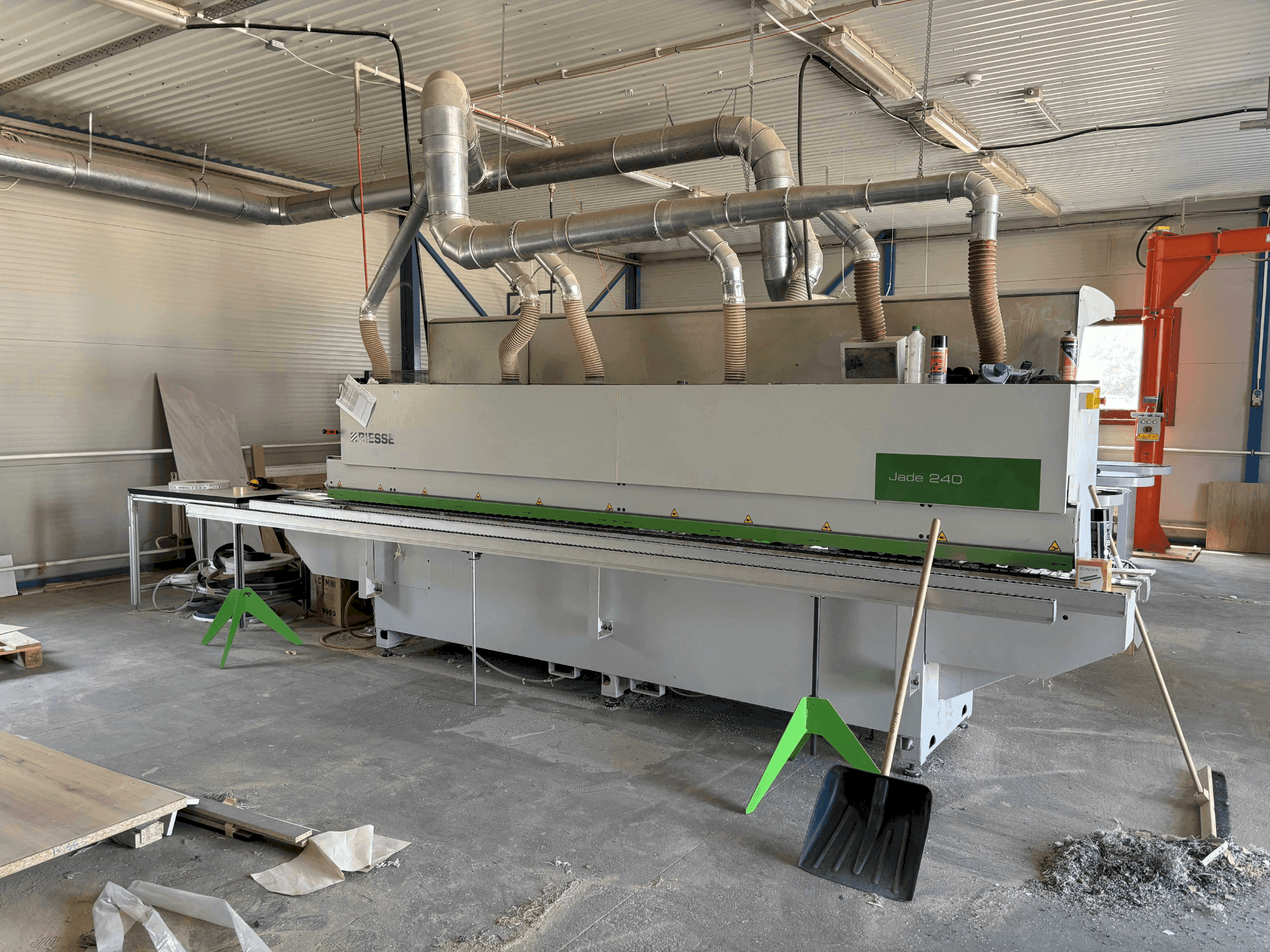 Mašīnas BIESSE Jade 240 pretskats