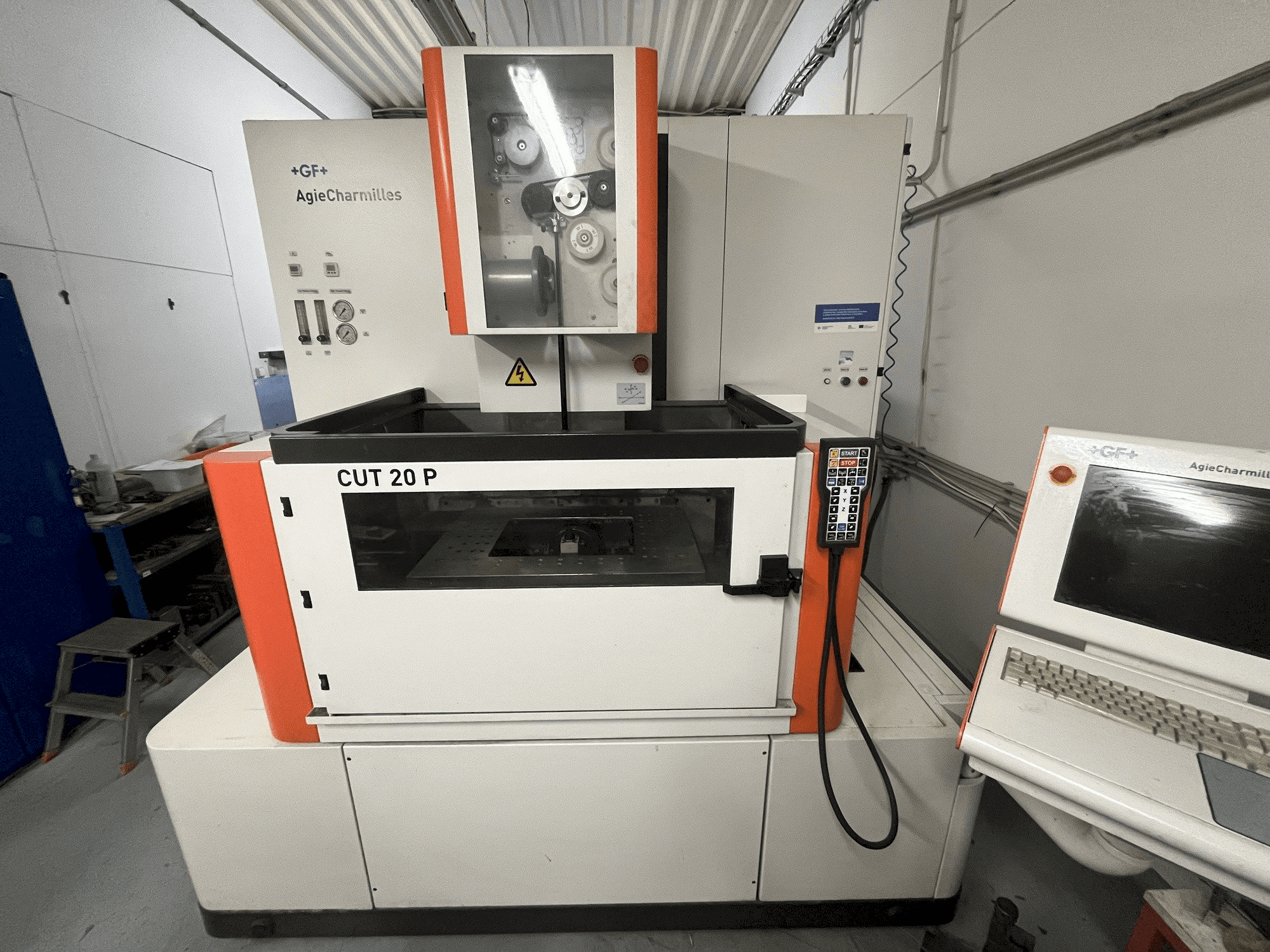 Mašīnas AgieCharmilles CUT 20 P pretskats